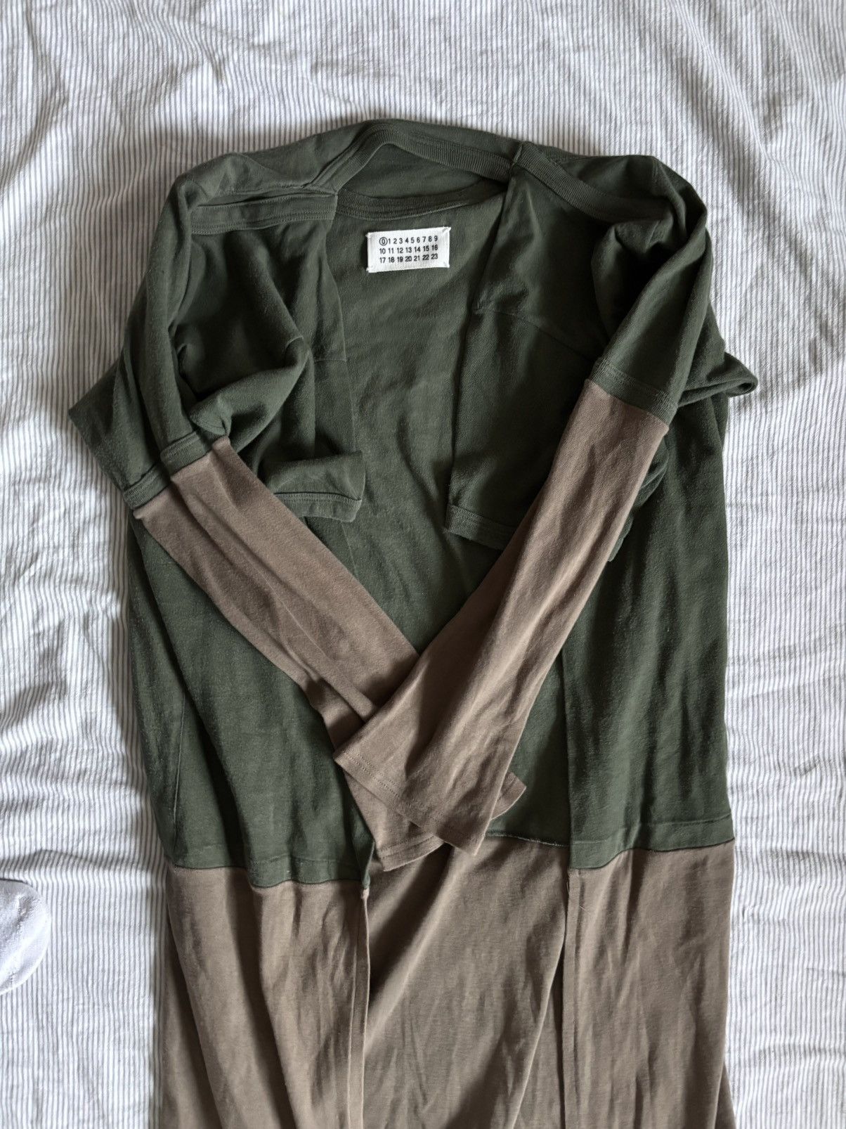 Maison Margiela Martin Margiela AW02 artisanal cardigan Size US M / EU 48-50 / 2 - 4 Thumbnail