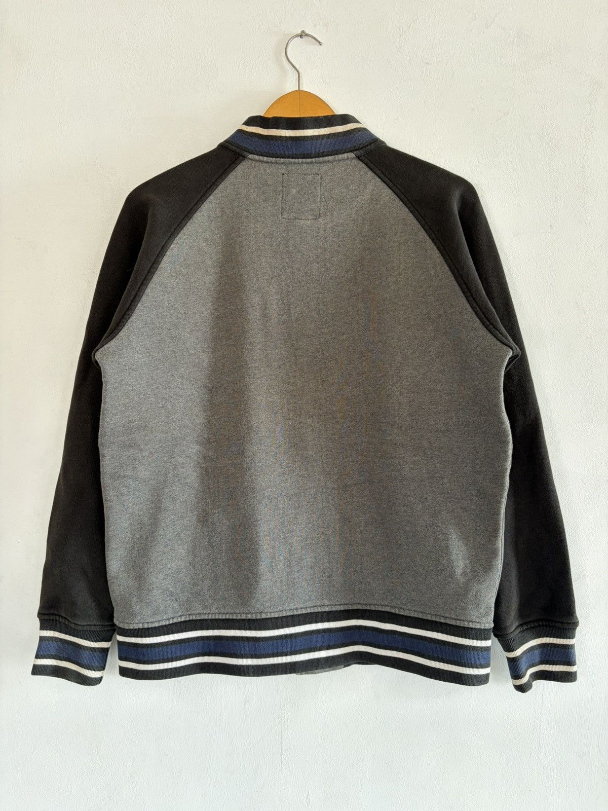 Stussy vintage stussy international tribe big logo S bomber jacket Size US M / EU 48-50 / 2 - 2 Thumbnail