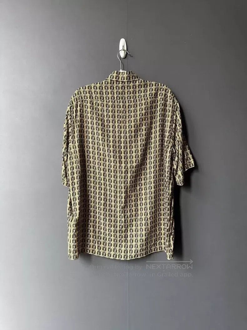 Fendi Fendi size 39 Brown All-Over Printed Short Sleeve Shirt Size US M / EU 48-50 / 2 - 2 Thumbnail