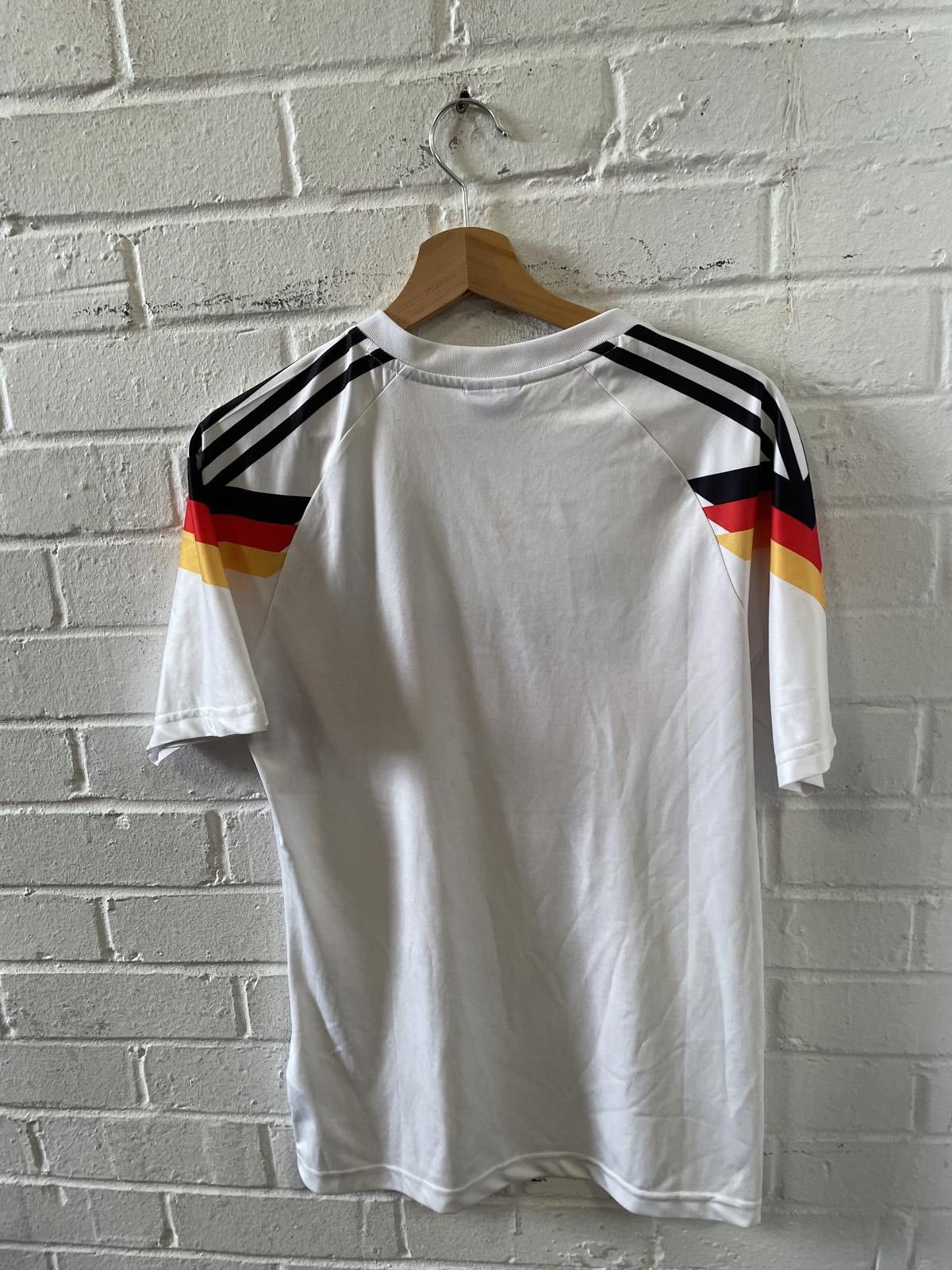 Adidas Adidas Vintage Germany Football Jersey Size US M / EU 48-50 / 2 - 2 Thumbnail