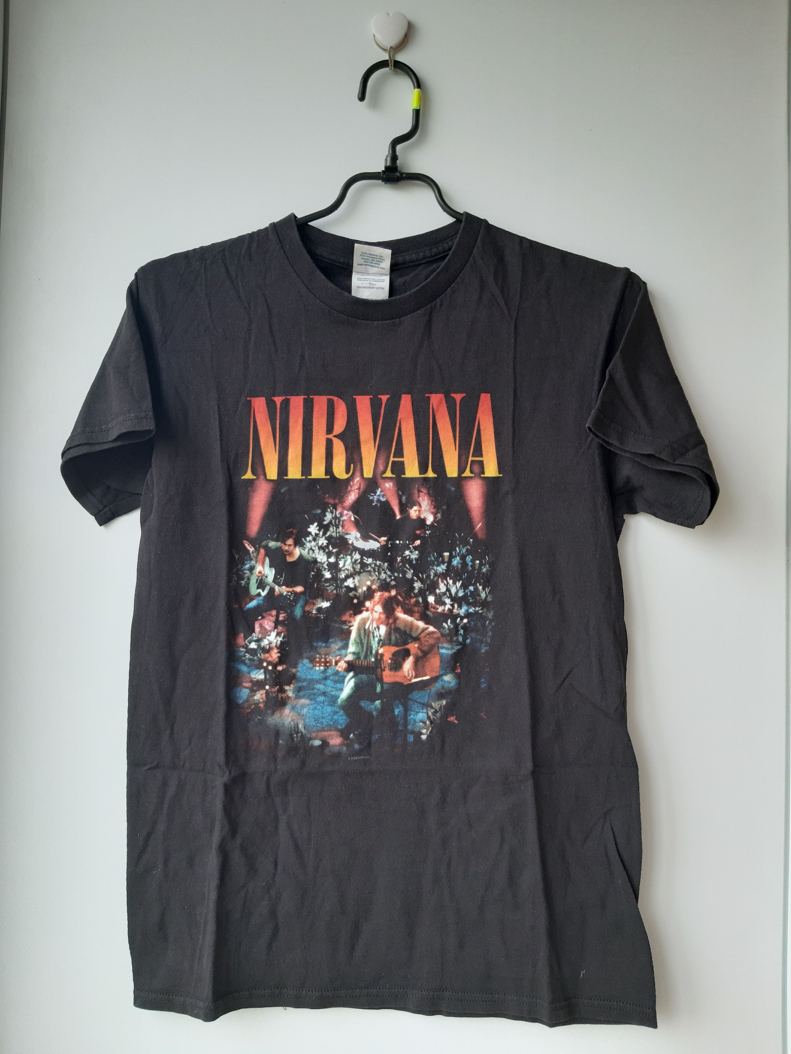 Band Tees × Delta × Vintage Vintage Y2K Nirvana Kurt Cobain Tee Print Band Tour Rock Size US S / EU 44-46 / 1 - 1 Thumbnail