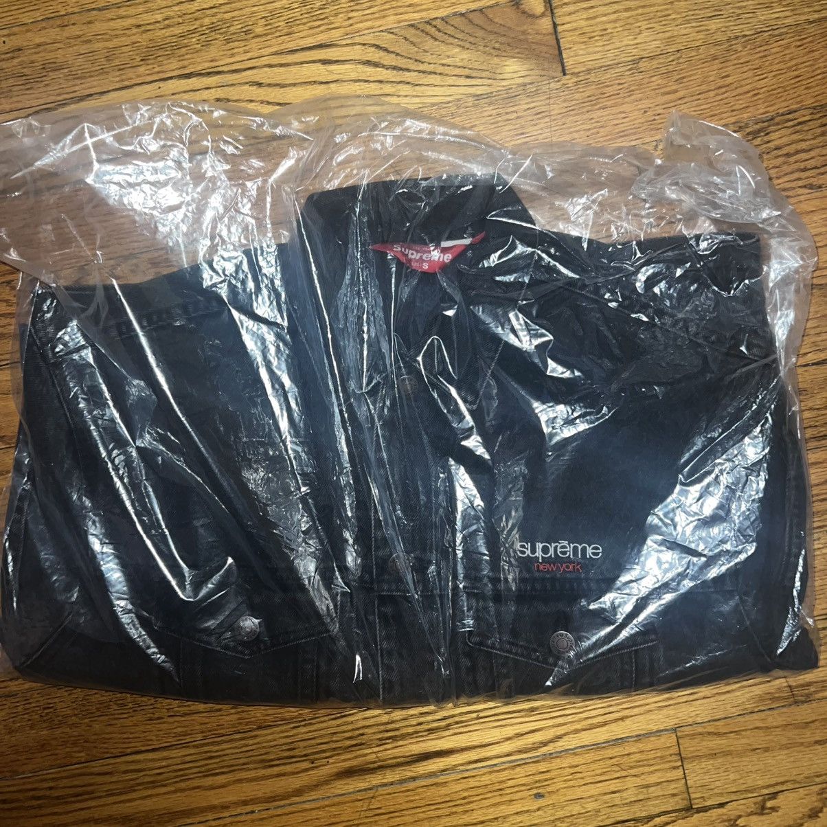 Supreme Supreme Denim Trucker Jacket SS25 Black Size: Small Size US S / EU 44-46 / 1 - 2 Thumbnail