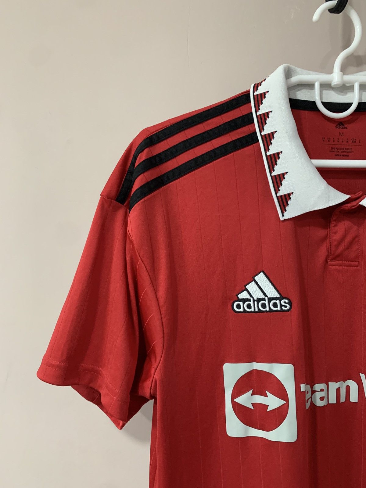 Adidas Manchester United 2022/23 Home Football Shirt Adidas Soccer Size US M / EU 48-50 / 2 - 3 Thumbnail