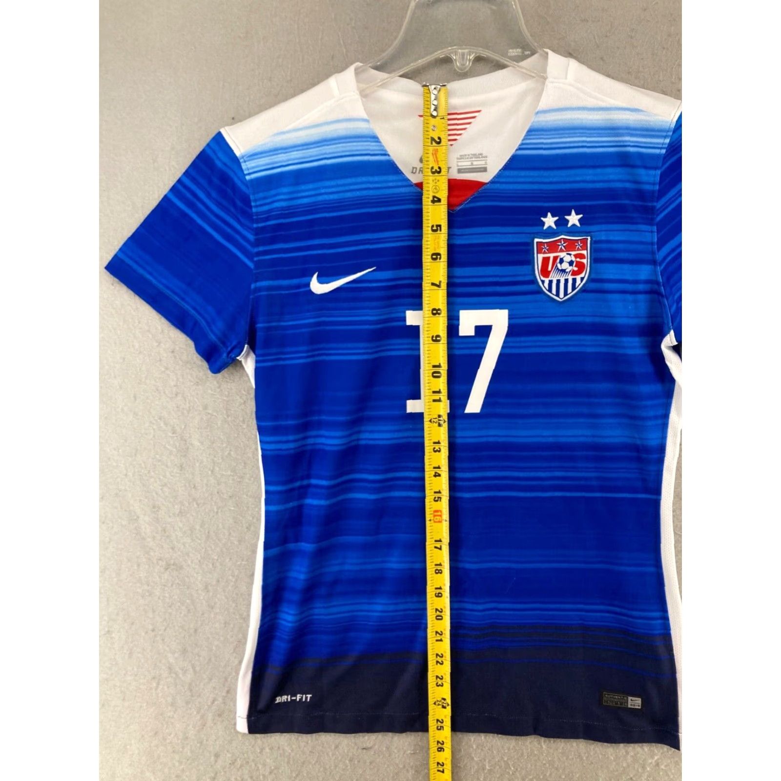 Nike Nike Dri-Fit Nike Dri-Fit Athletic Jersey Mens Large 17 Heather Blue Breathable Moisture Lightweight Logo Soccer Size US L / EU 52-54 / 3 - 3 Thumbnail