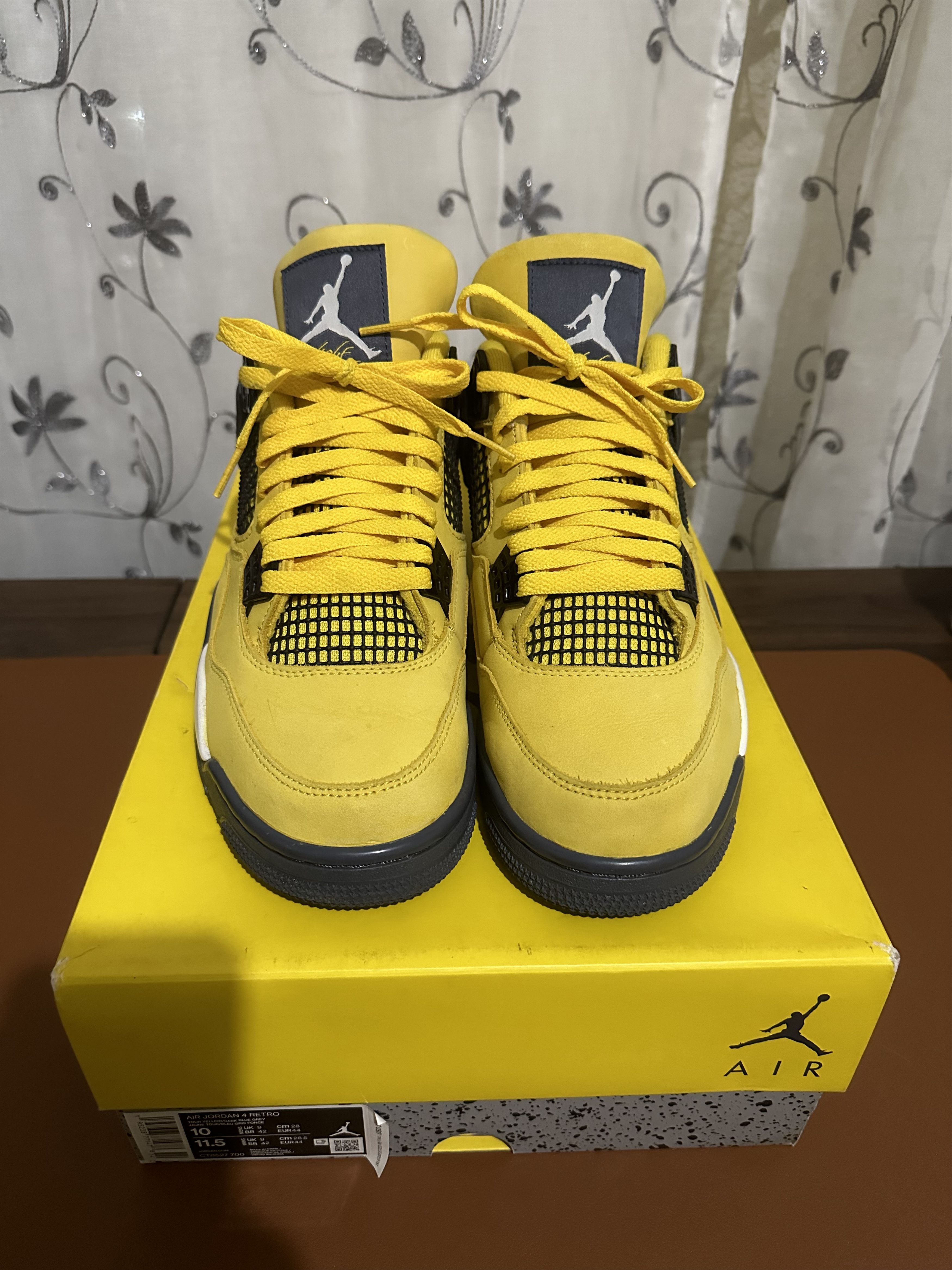 Jordan Brand Jordan 4 ‘Lightning’ Size US 10 / EU 43 - 1 Thumbnail