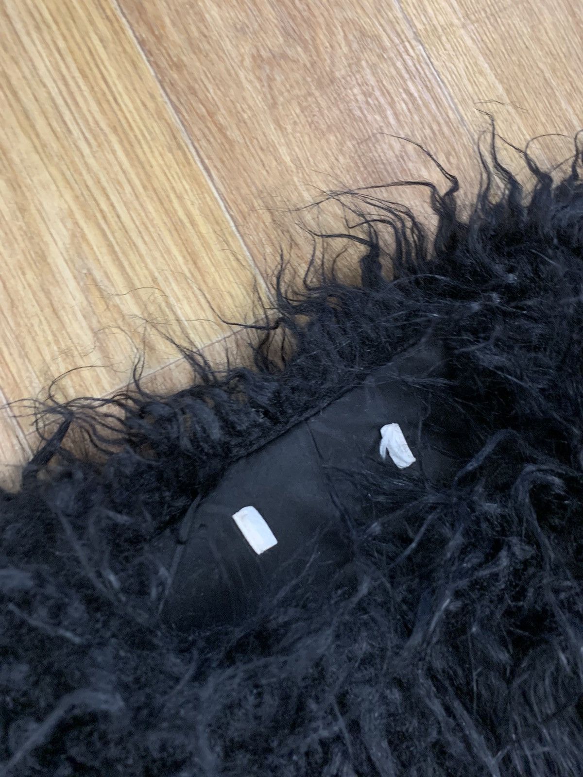 Vintage Y2K Avantgarde Mongolian fur Vests Yohji Style Size M / US 6-8 / IT 42-44 - 2 Thumbnail