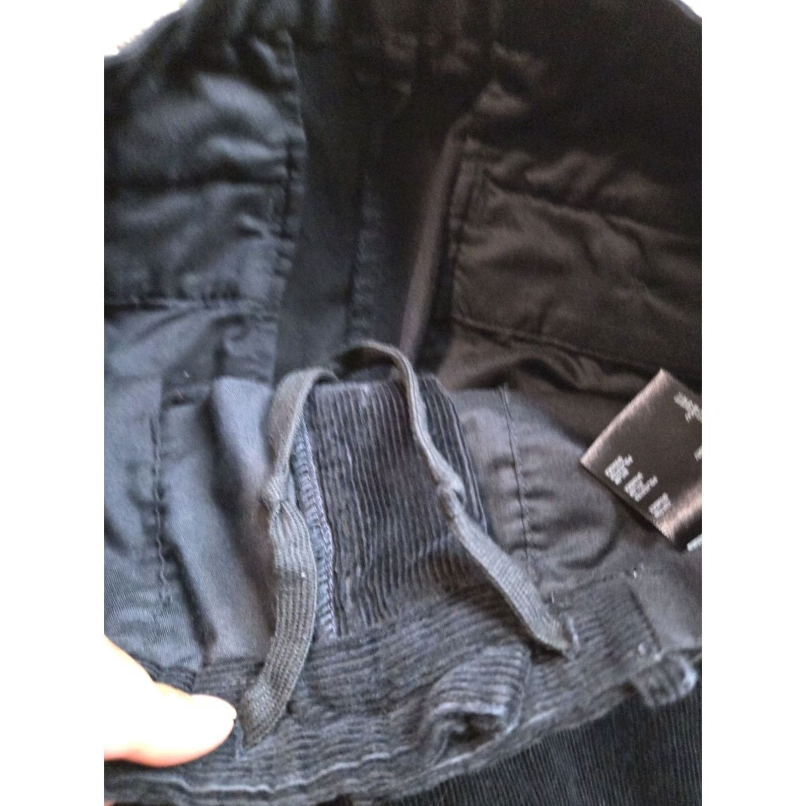 Uniqlo Uniqlo Corduroy Jogger Pants Mens S Black Elastic Waist Drawstring Tapered Size US 29 - 3 Thumbnail