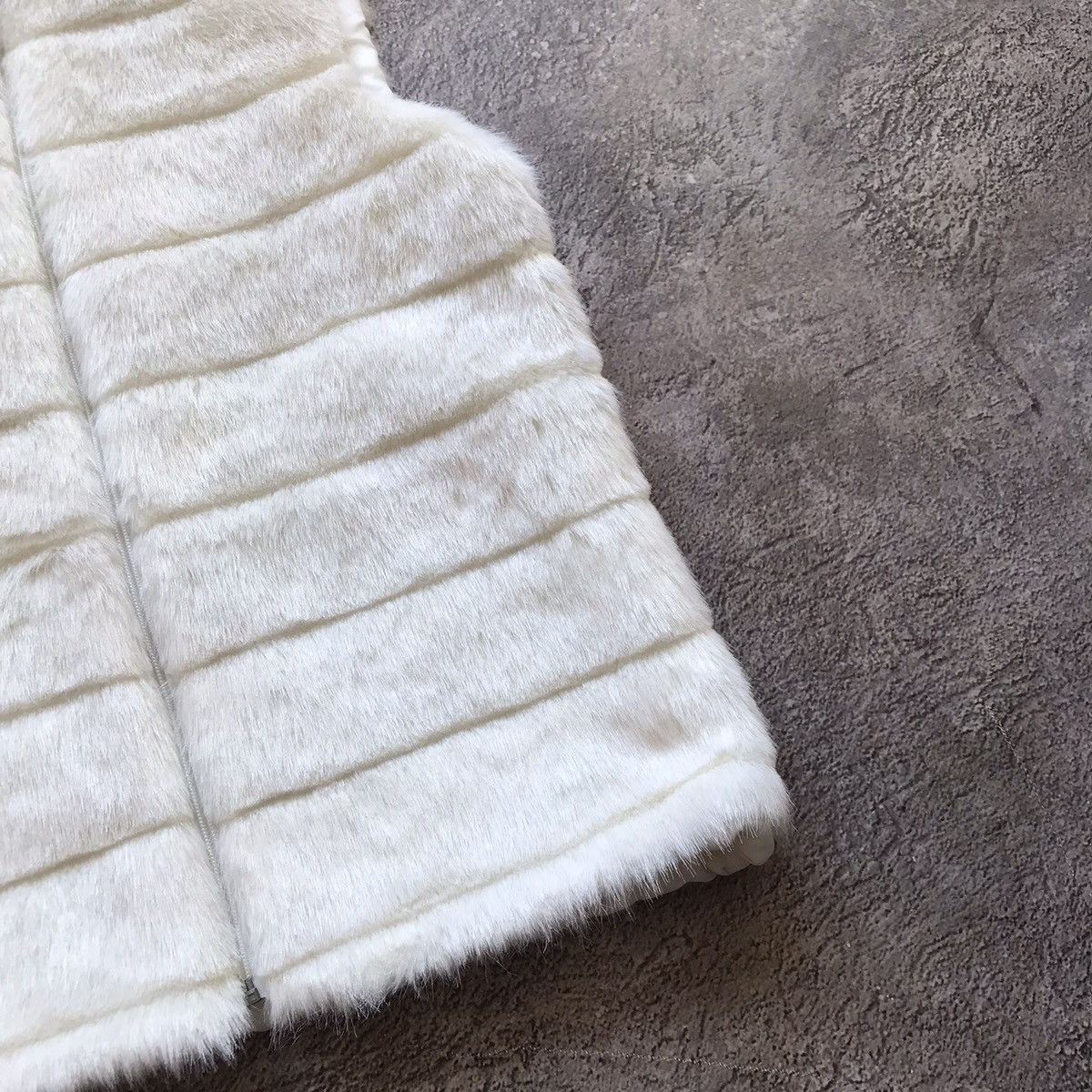 Vintage Vintage Y2K Mohair Zip Vest Oversized Avant Garde Cream M Size M / US 6-8 / IT 42-44 - 3 Thumbnail