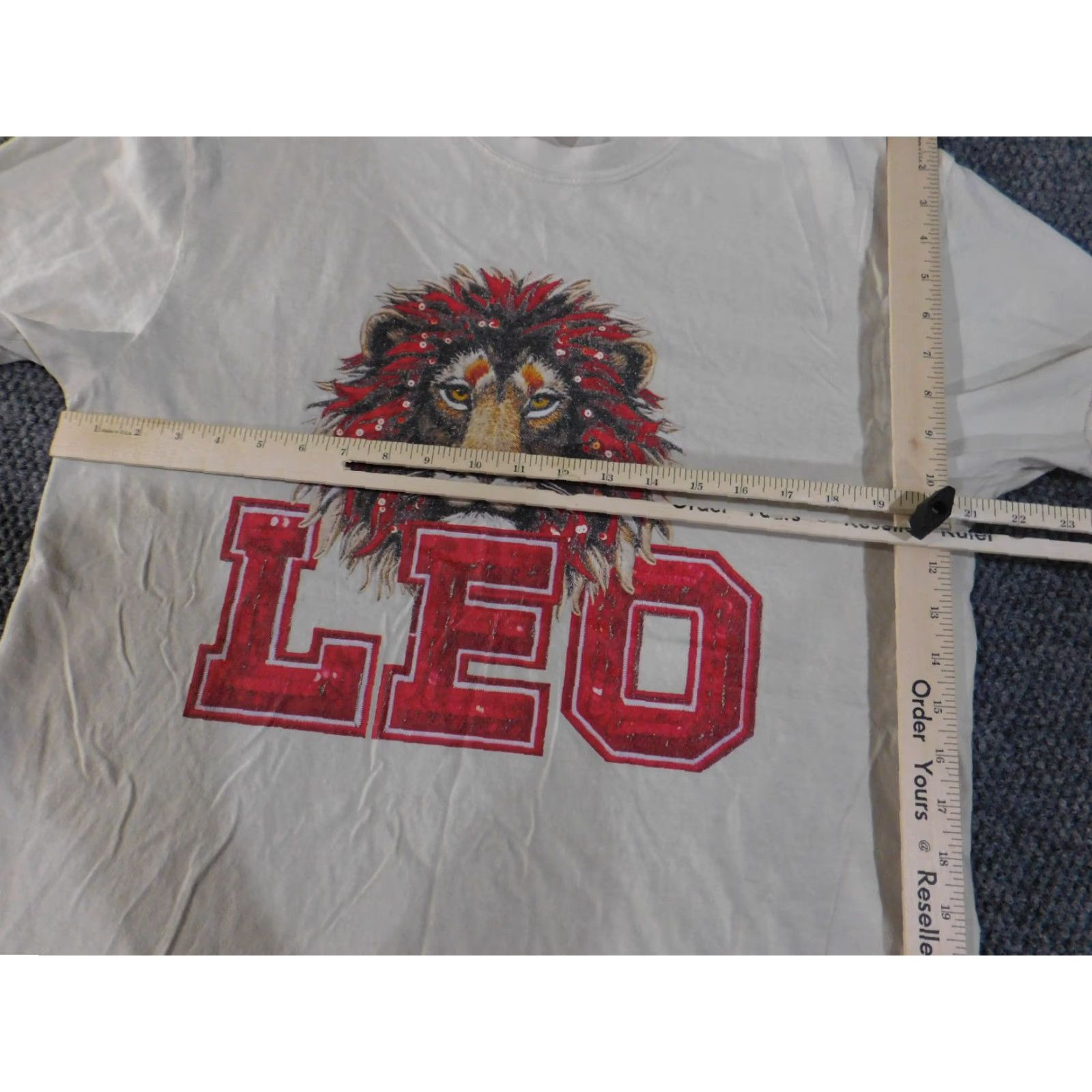 Comfort Colors Comfort Colors T-Shirt Large Mens Beige Leo Lion Zodiac Graphic Crew Neck Short Sleeve Cotton Size US L / EU 52-54 / 3 - 7 Thumbnail