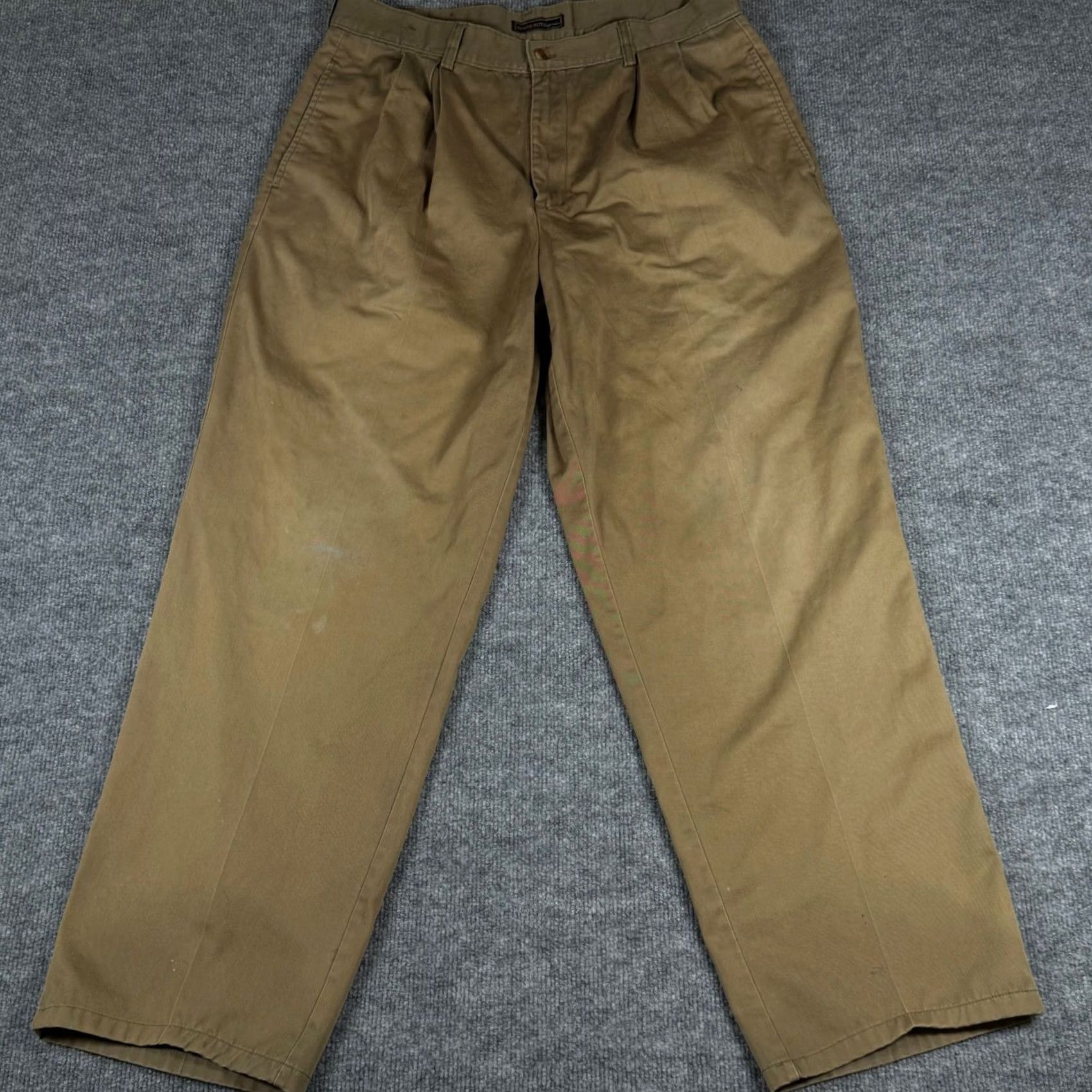 Bugle Boy VINTAGE Bugle Boy Khakis Pants Mens 36x34 Beige Cotton Pleated Workwear 90s Y2K Mens Size US 36 / EU 52 - 3 Thumbnail