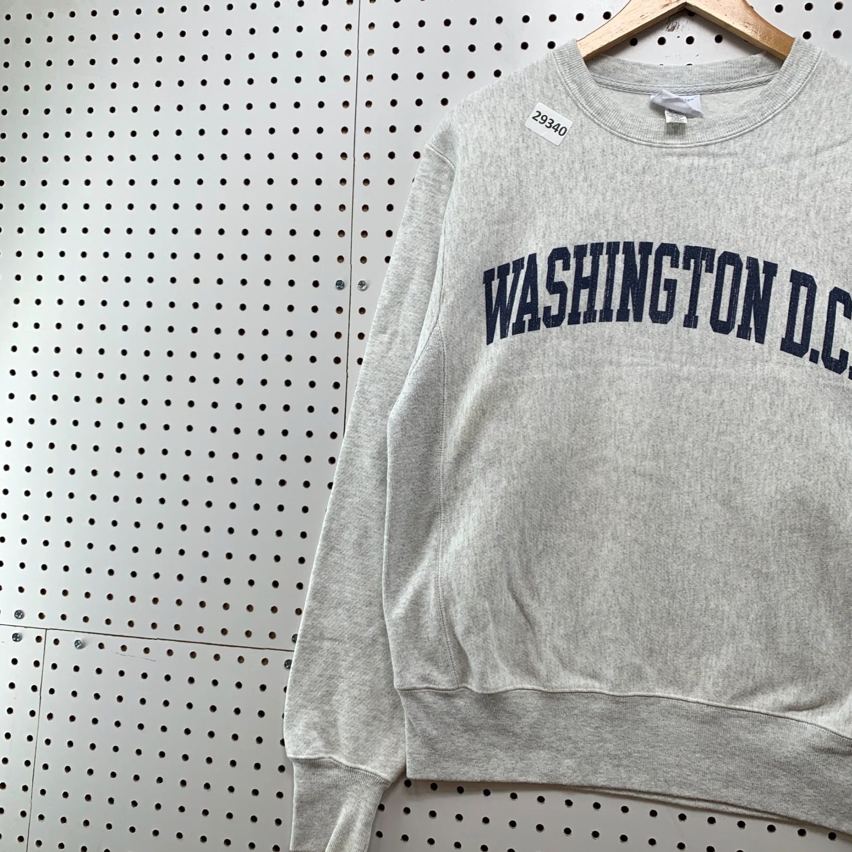 Champion VINTAGE Champion Washington DC Sweatshirt Mens Small Gray Reverse Weave Crewneck Size US S / EU 44-46 / 1 - 5 Thumbnail