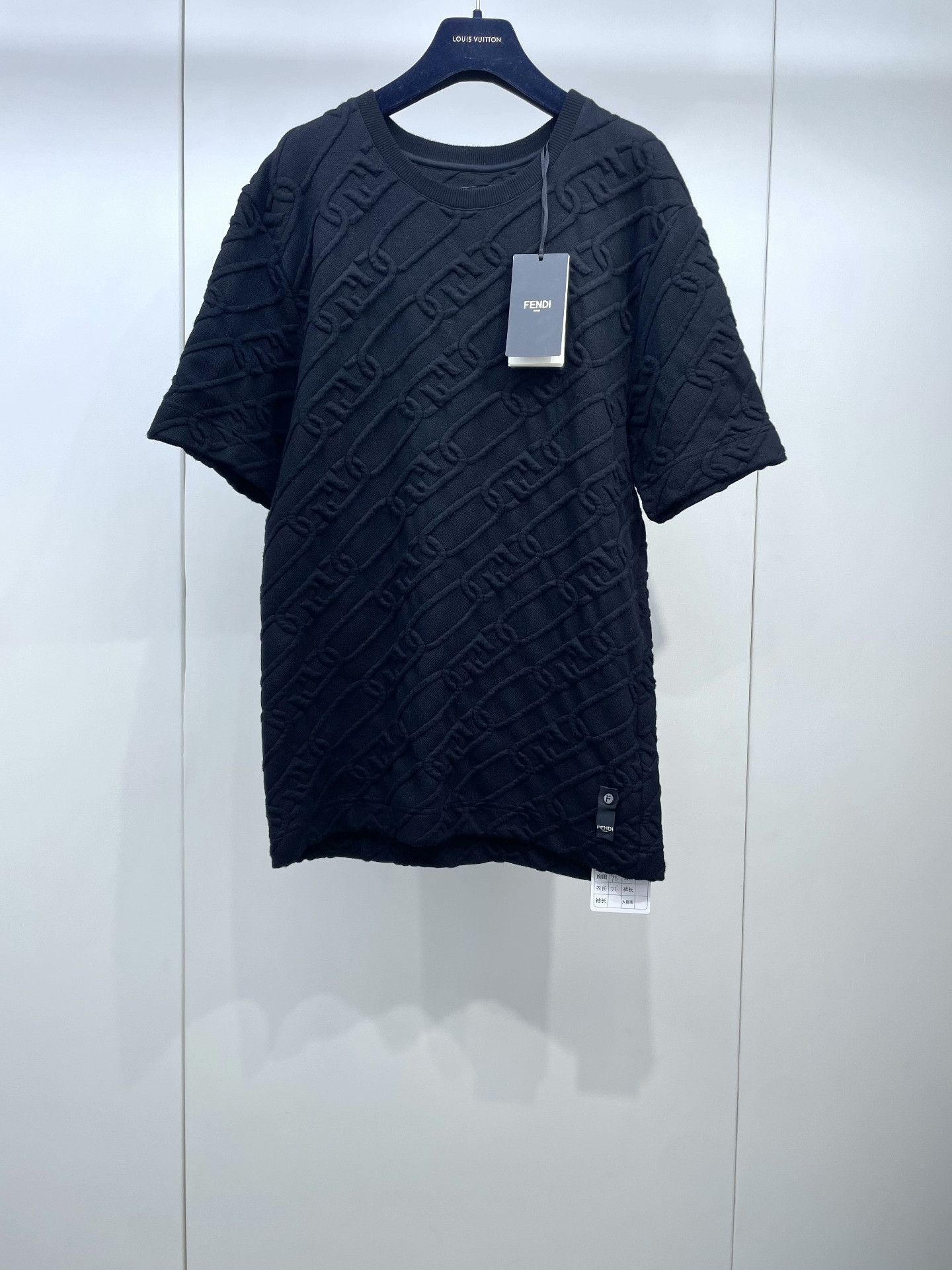 Fendi Fendi Black Embossed Chain Short-Sleeve T-Shirt Size XS / US 0-2 / IT 36-38 - 1 Thumbnail