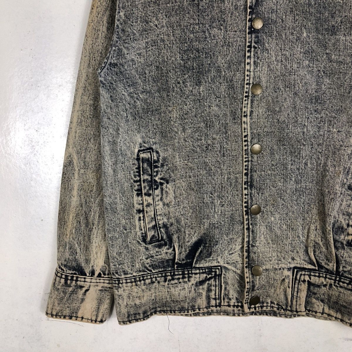 Japanese Brand 📌VINTAGE DENIM JACKET RUSTY BIKER VENCE EXCHANGE JAPAN Size US M / EU 48-50 / 2 - 6 Thumbnail