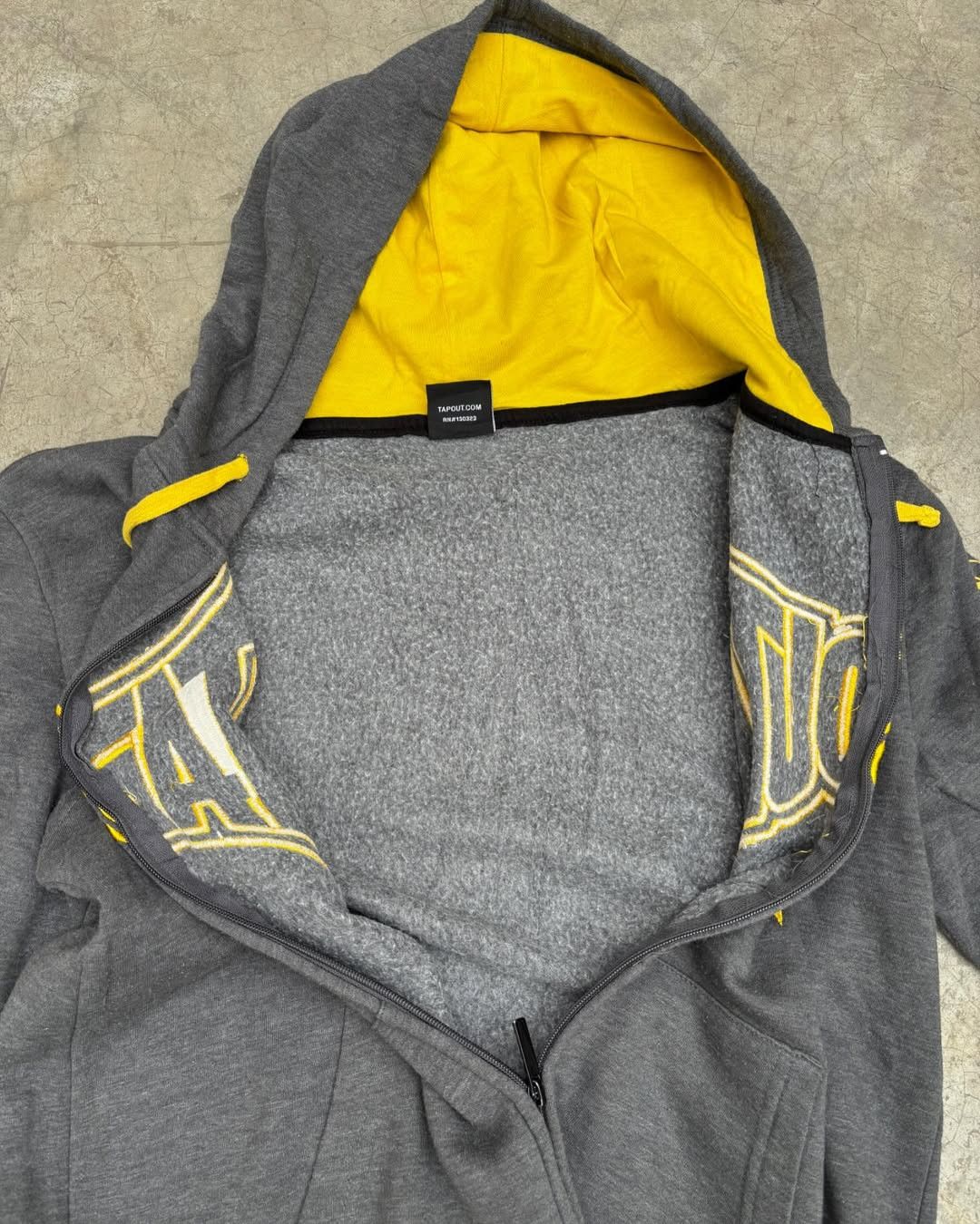 Tapout × Vintage Y2k TAPOUT Printed Zipper Hoodie Size US S / EU 44-46 / 1 - 6 Thumbnail
