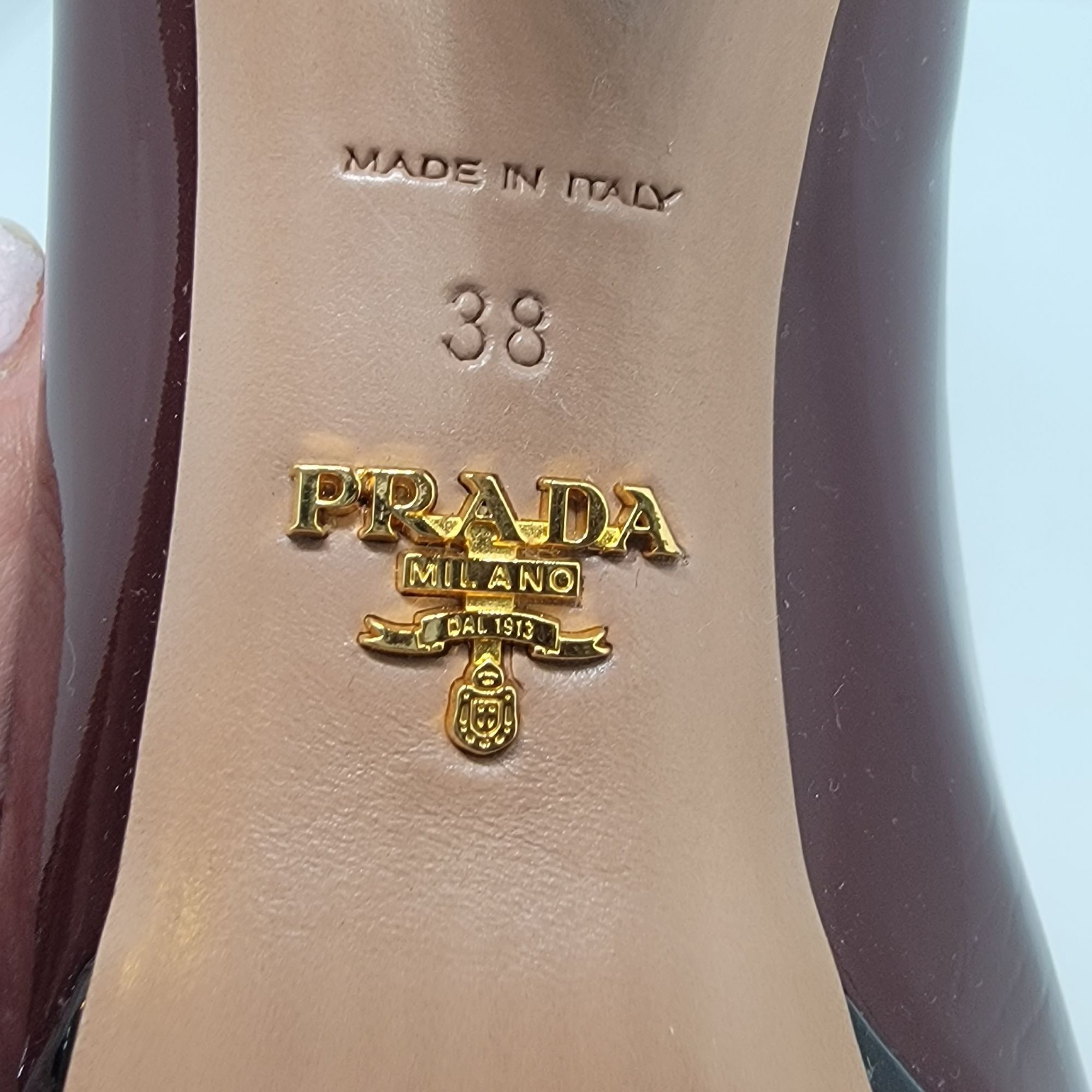 Prada ⭐$950 Sz 7/38 Prada Women Patent Leather Burgundy Platform c Size US 8 / IT 38 - 9 Thumbnail