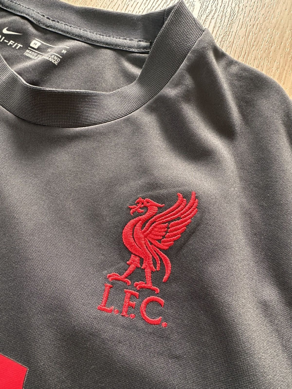 Nike Liverpool Nike soccer jersey size M Size US M / EU 48-50 / 2 - 5 Thumbnail