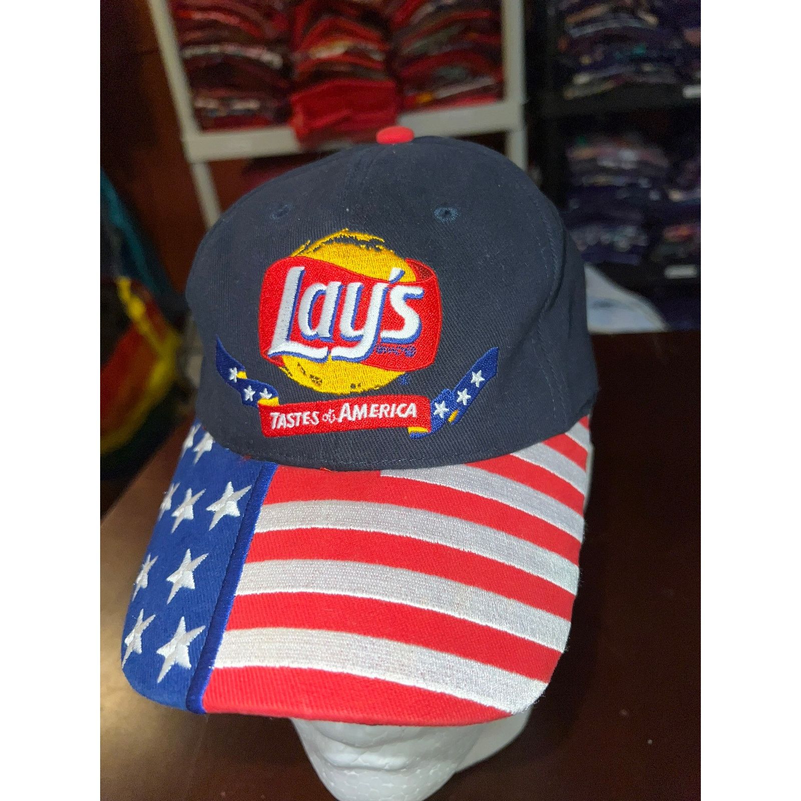 Vintage Vintage Lays Hat Tastes Of America Lay's Chips Graphic Cap Size ONE SIZE - 4 Thumbnail