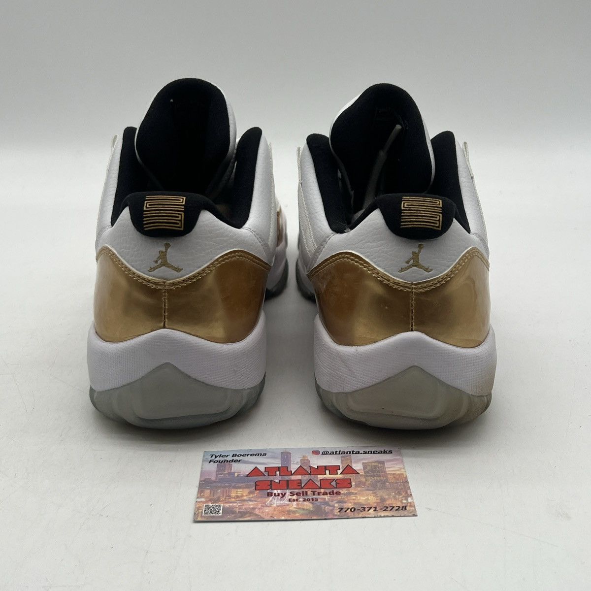 Jordan Brand Air Jordan 11 low closing moments Size US 10.5 / EU 43-44 - 3 Thumbnail