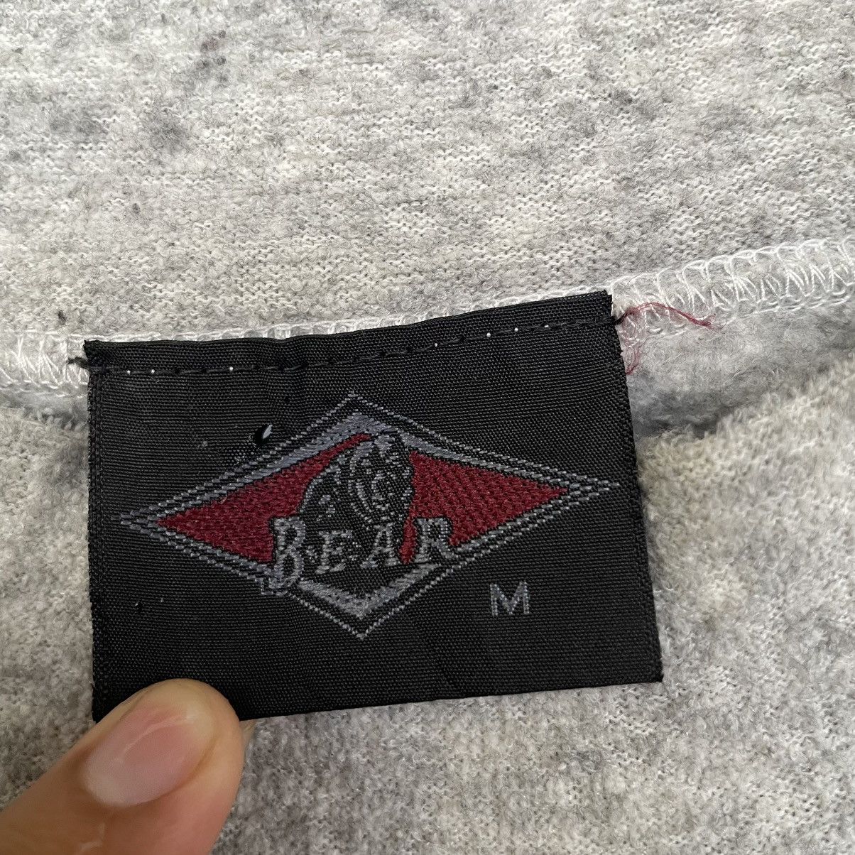Vintage Vintage 1990s Bear Surfboard Essentials Sweatshirt Size US M / EU 48-50 / 2 - 3 Thumbnail