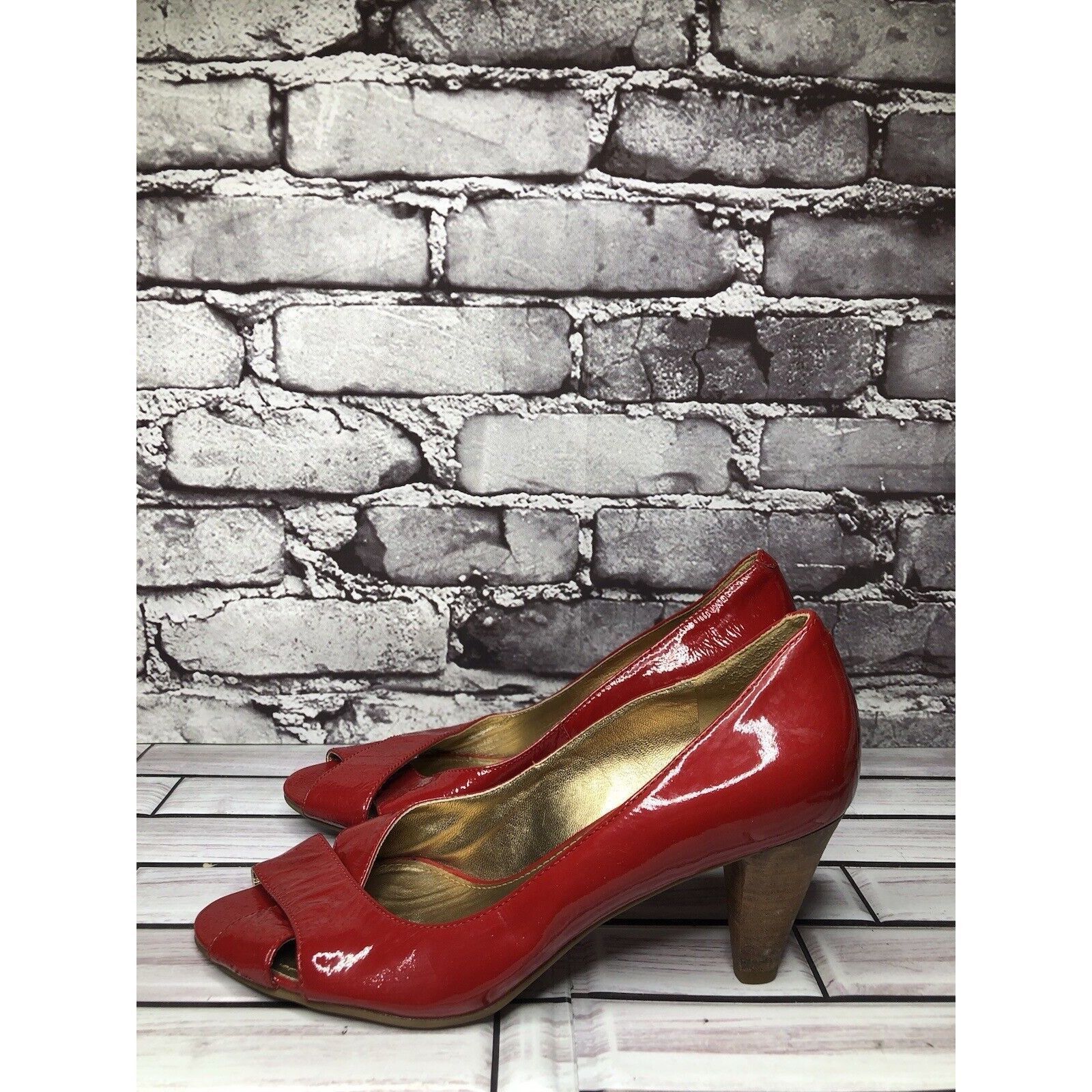 Ecco Ecco Red Patent Leather Peep Toe High Stacked Wooden Heels W Size US 7.5 / IT 37.5 - 13 Thumbnail