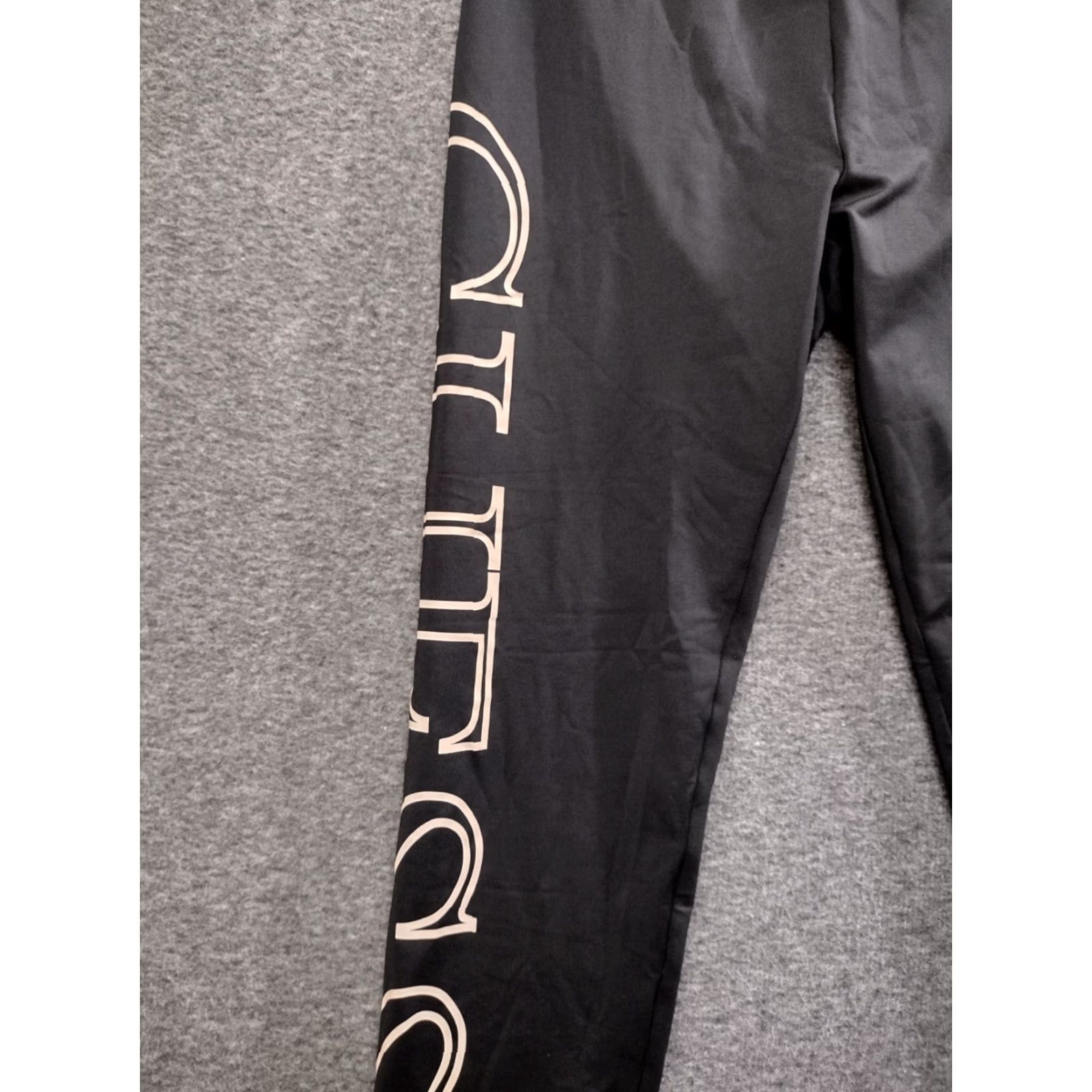 Guess GUESS Black Logo Leggings Athletic Pants Track Yoga S Women Regular S Leggings Size 28" / US 6 / IT 42 - 7 Thumbnail