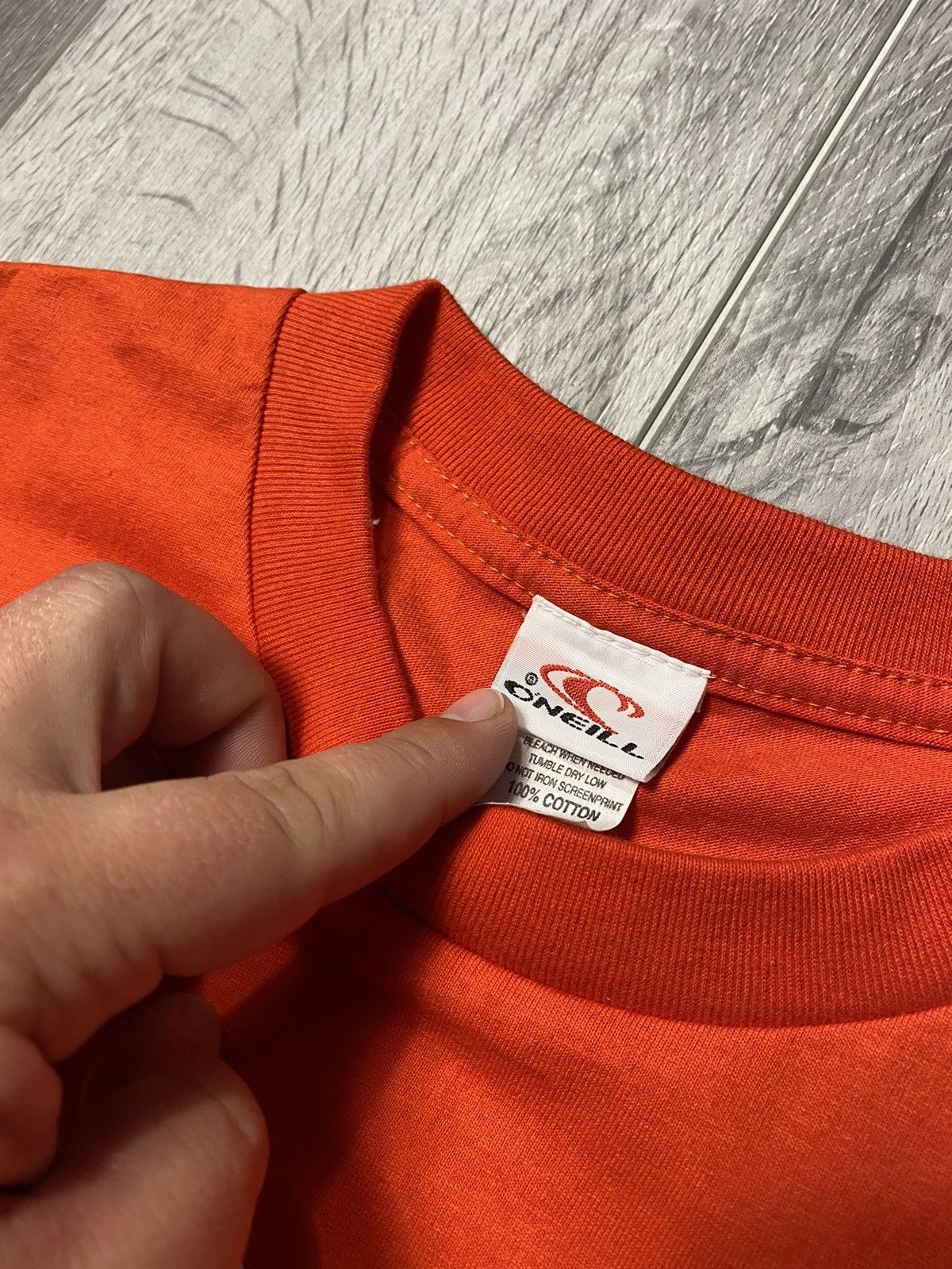 O'Neill × Vintage Vintage 90s Oneill Big Logo Tee Surfing Style Size US L / EU 52-54 / 3 - 3 Thumbnail