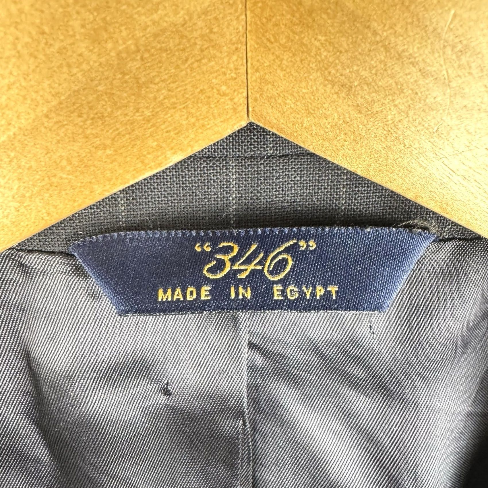 Brooks Brothers Brooks Brothers 346 Stretch Mens Suit 2 Piece Navy Blue Pinstripe Wool Blend Blazer Jacket Notch Lapel 2-Button Regular 40R Women? Mens Size 40R - 5 Thumbnail