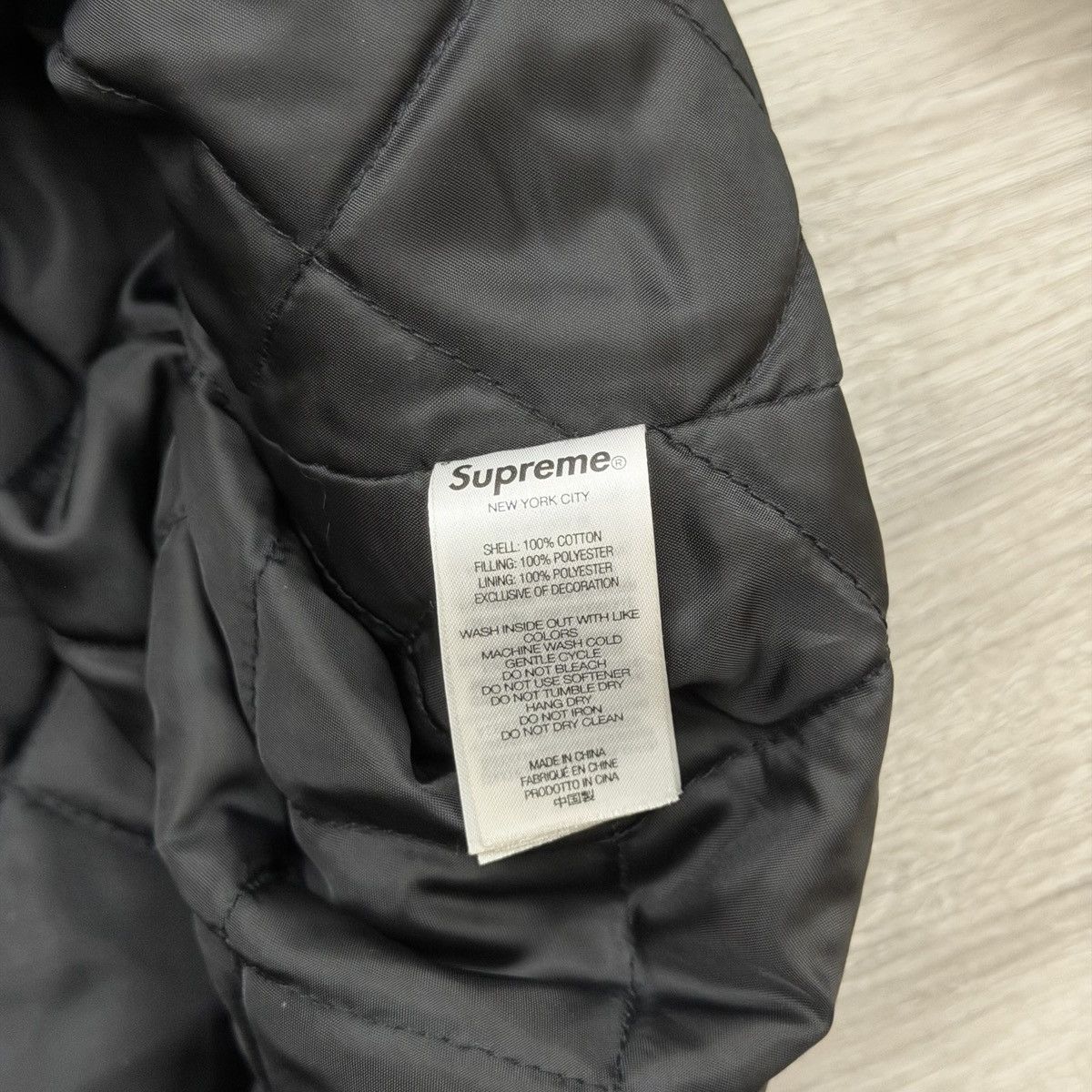 Supreme Supreme Quilted Lined Hooded Velvet Shirt Size US S / EU 44-46 / 1 - 7 Thumbnail