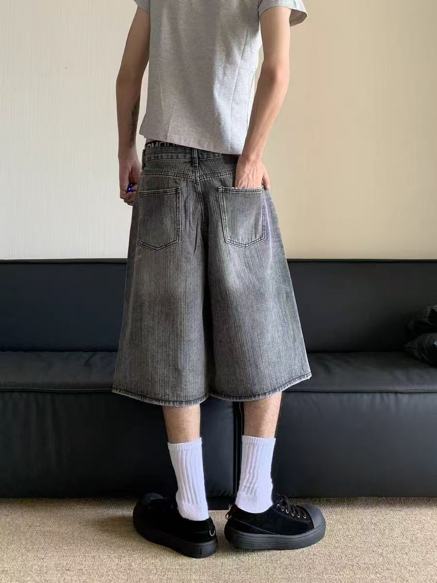 Japanese Brand × Vintage Casual vintage beggar hole baggy jeans shorts Size US 34 / EU 50 - 2 Thumbnail