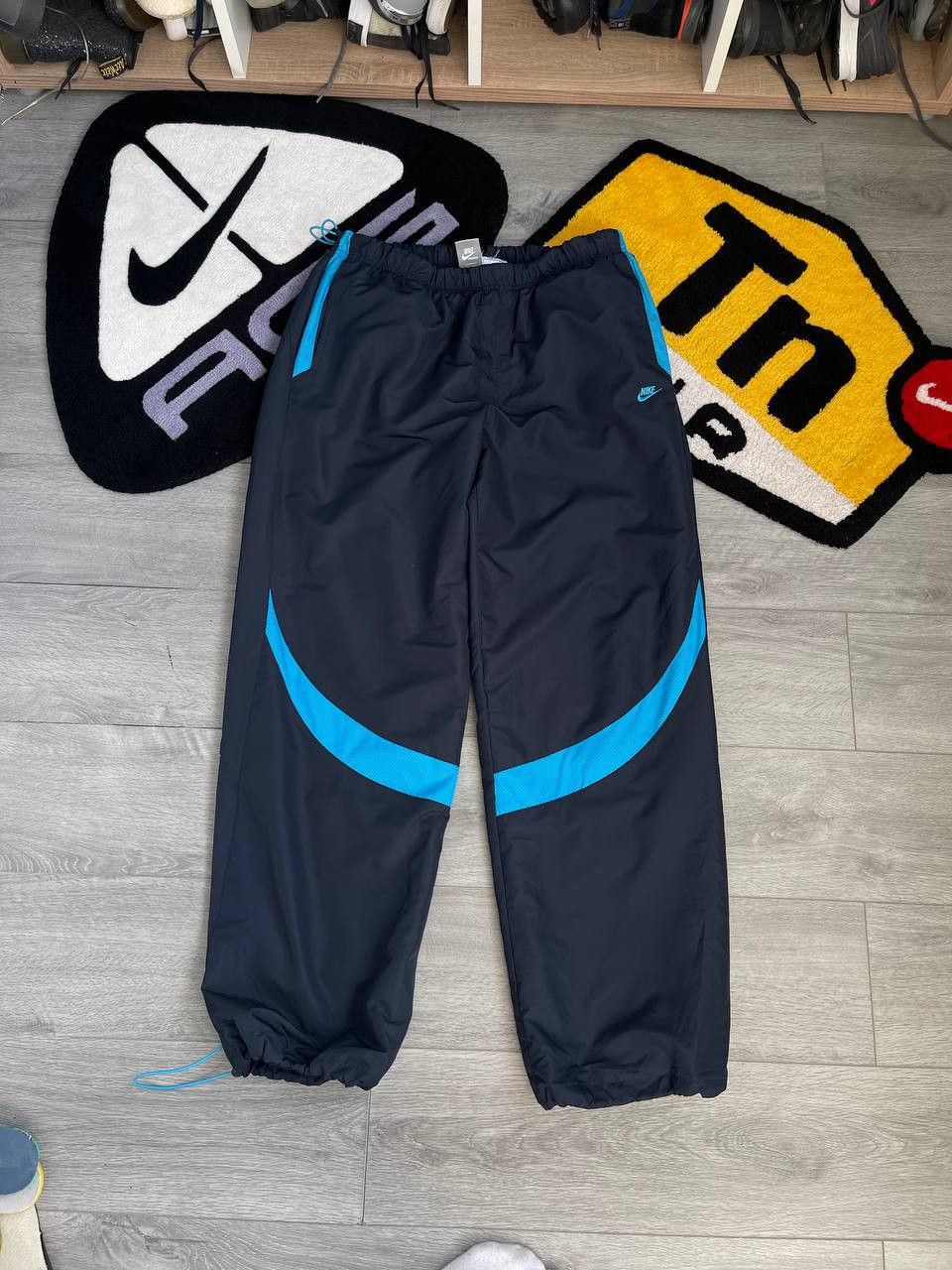 Nike × Streetwear × Vintage nike premier rare baggy fit nylon track pants Size US 36 / EU 52 - 2 Thumbnail