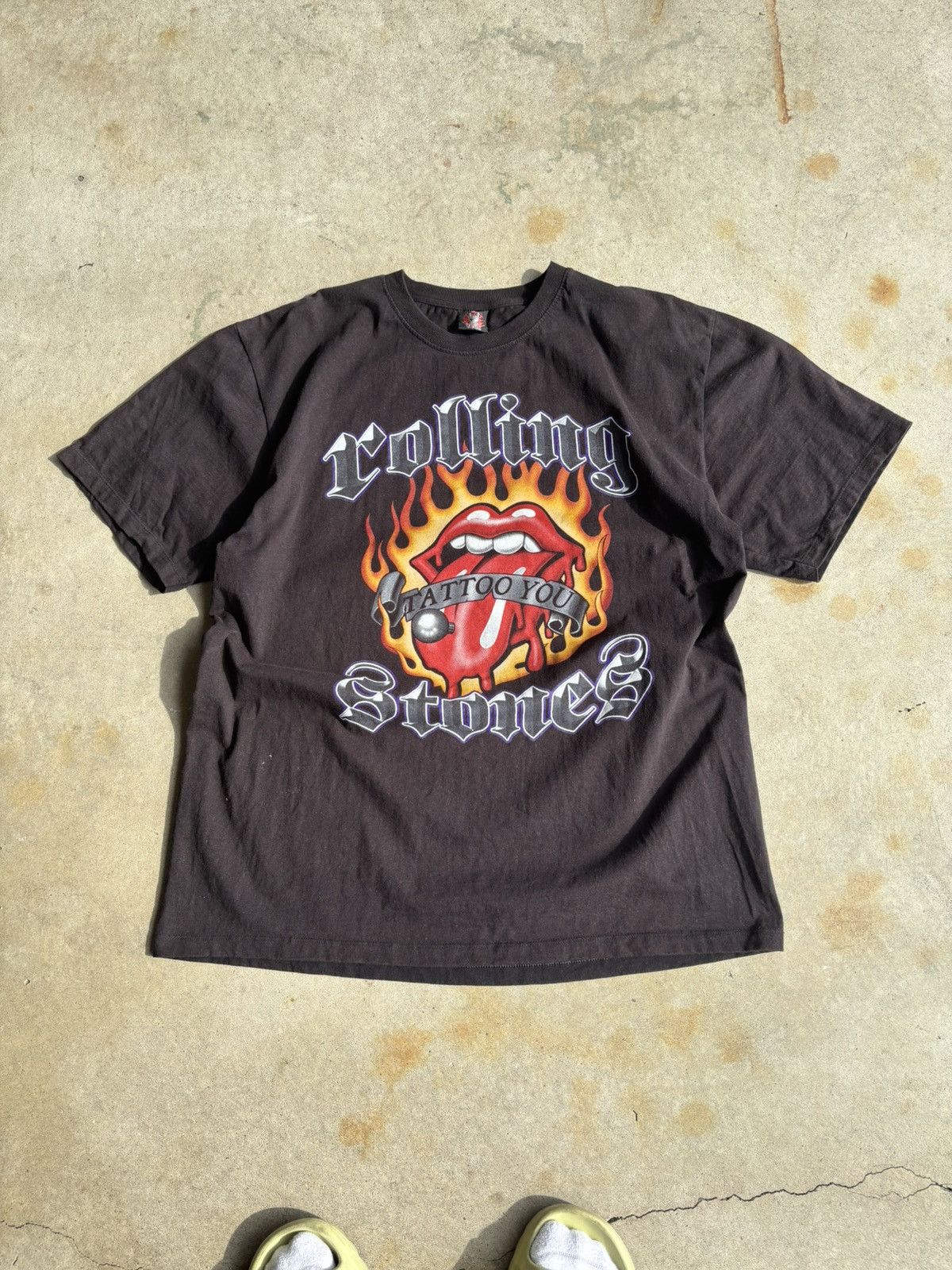 Band Tees Crazy 90s Rolling Stones Flames Y2K Boxy Faded Black Tee Size US XL / EU 56 / 4 - 1 Thumbnail