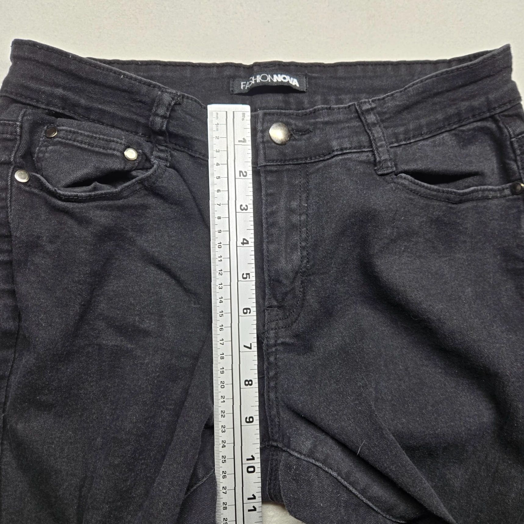 Fashion Nova Fashion Nova Jeans Pants Denim Skinny Stretch Women’s Size 13 Black Slim Fit 13 Fashion Nova Jeans Womens Black 90s Style Size 34" / US 12 / IT 48 - 7 Thumbnail