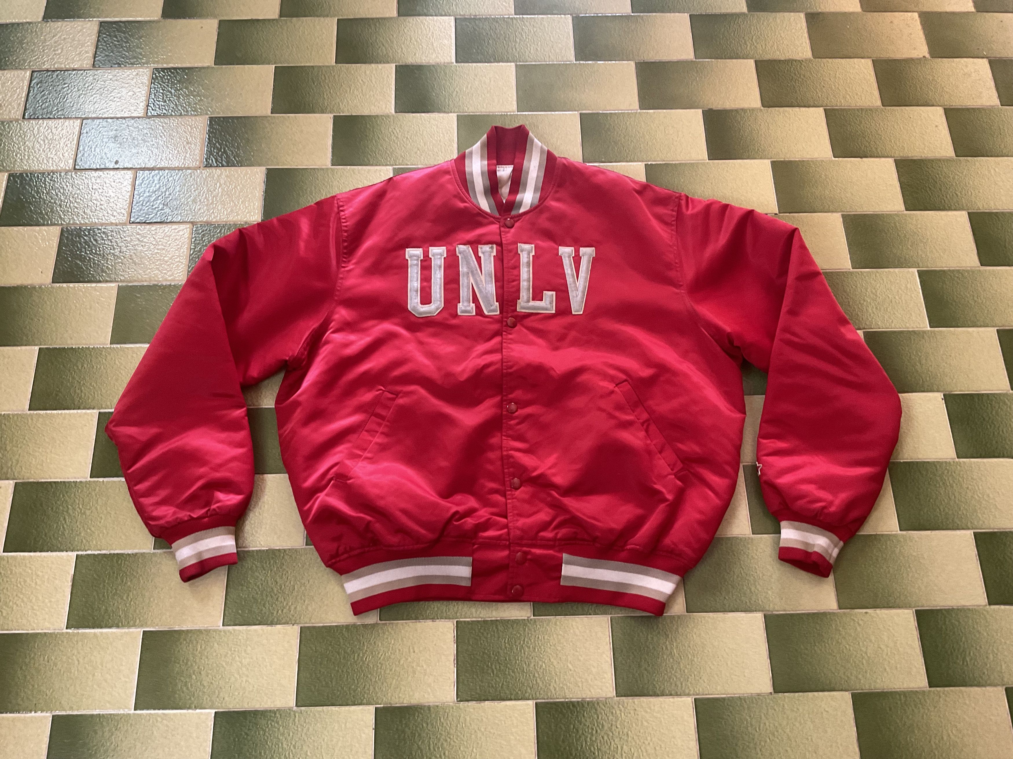 Starter Vintage 90s University Las Vegas UNLV Rebels Bomber Jacket Size US XL / EU 56 / 4 - 1 Thumbnail