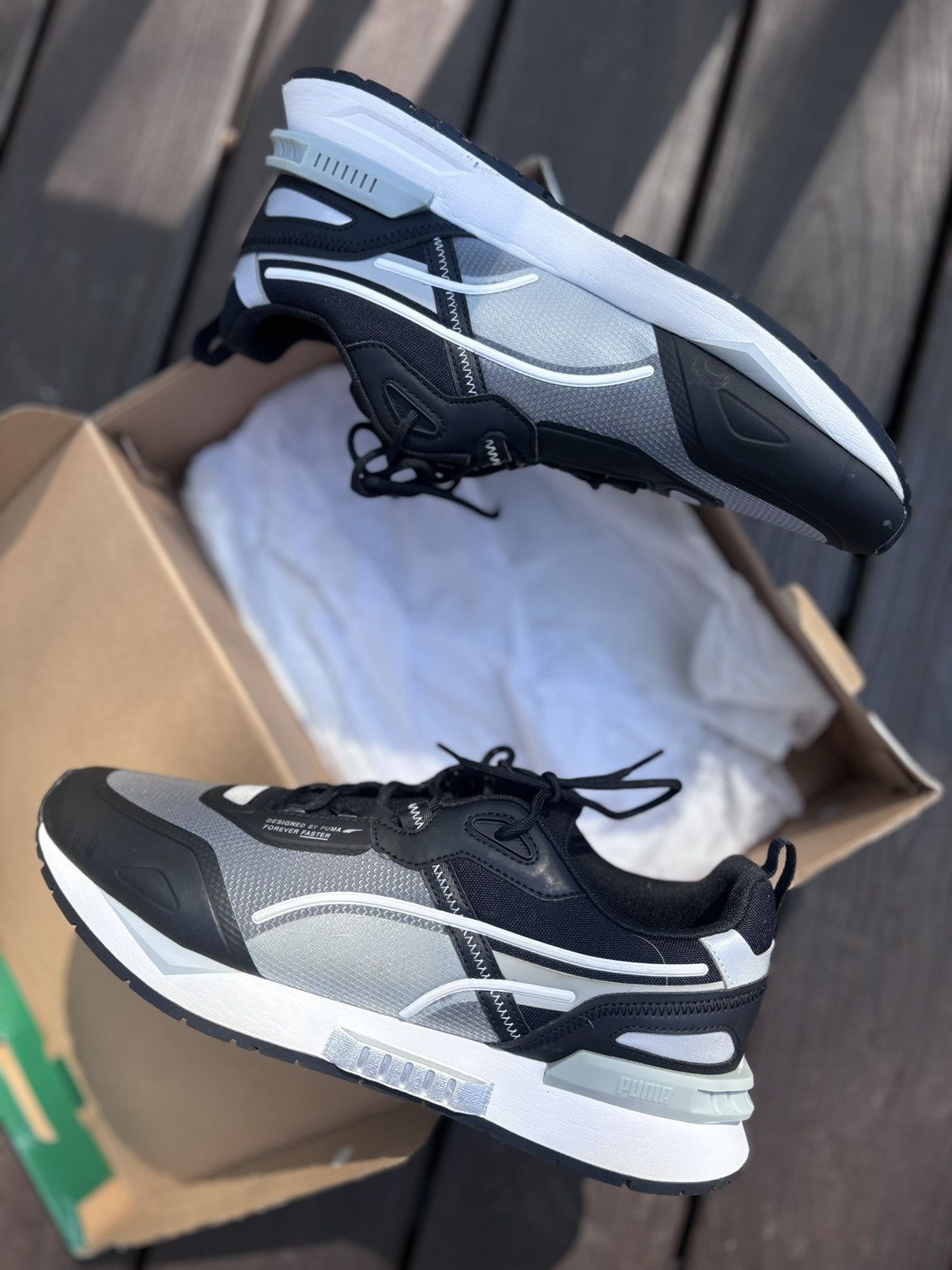 Puma puma mirage tech metallic - size 12 men. barely used** Size US 12 / EU 45 - 2 Thumbnail