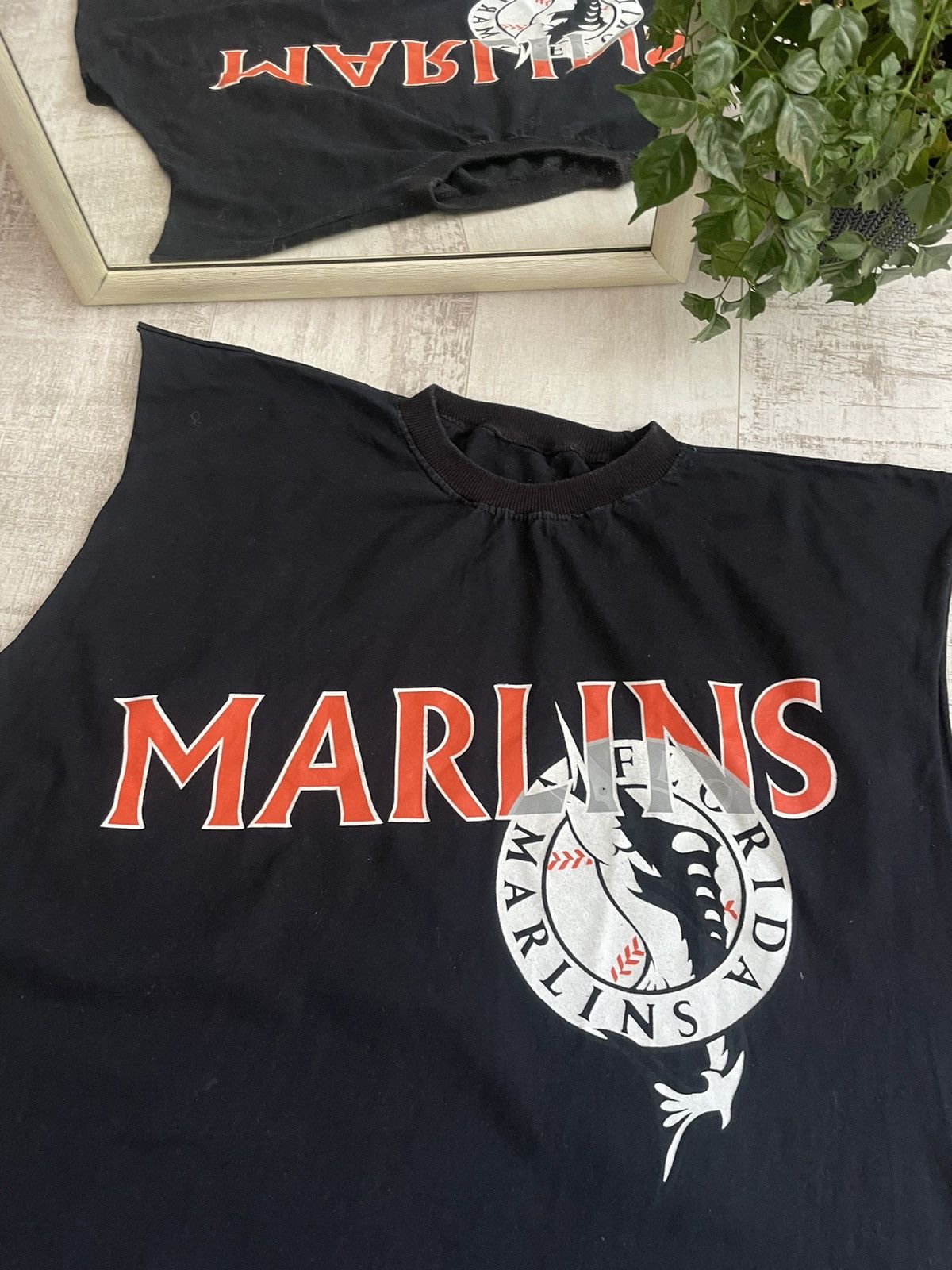 MLB 80’s Florida Marlins Vintage MLB Short Sleeve Tee Black RARE Size US XXL / EU 58 / 5 - 3 Thumbnail