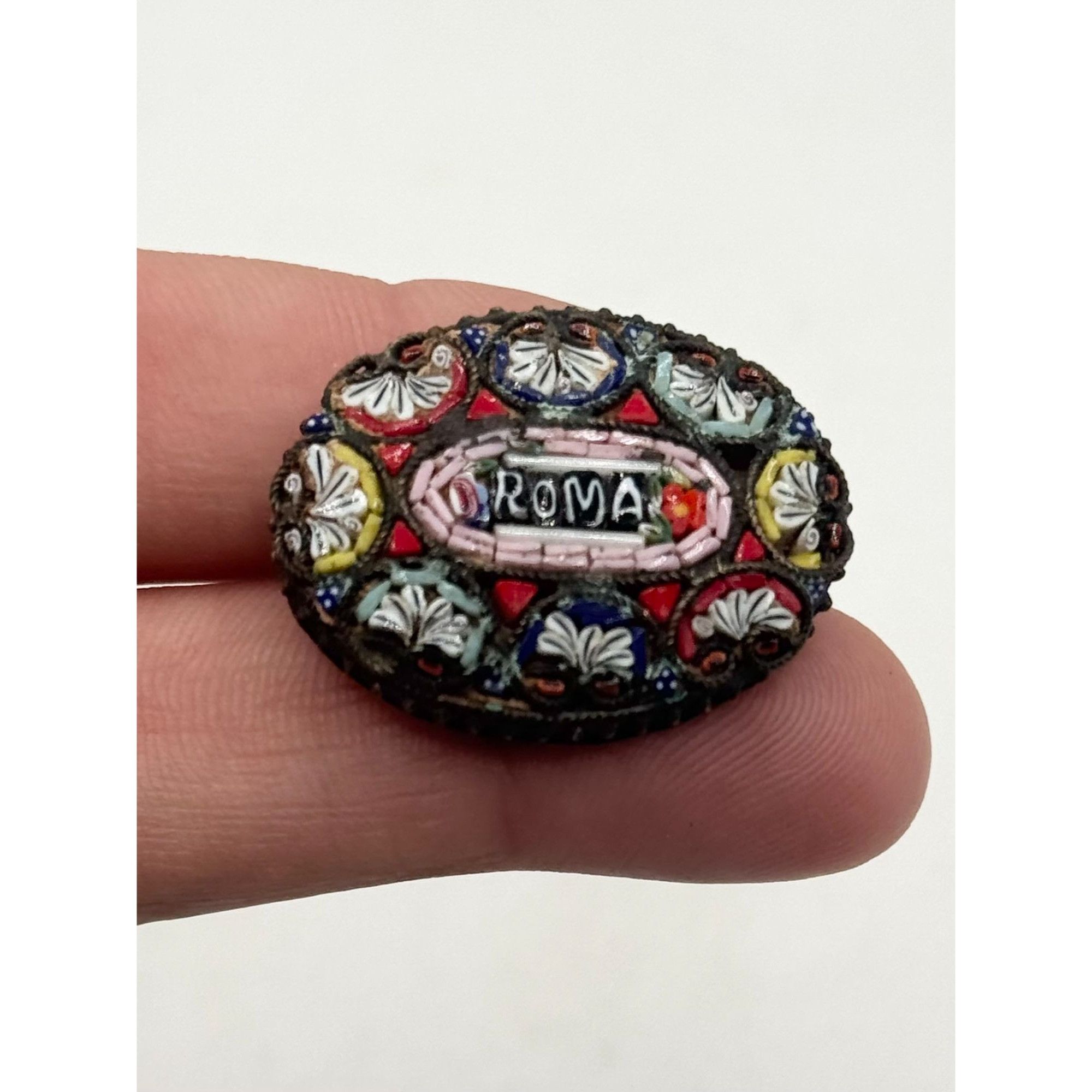 Vintage Vintage estate Roma Italy Micro Mosaic Brooch Pin Size ONE SIZE - 4 Thumbnail
