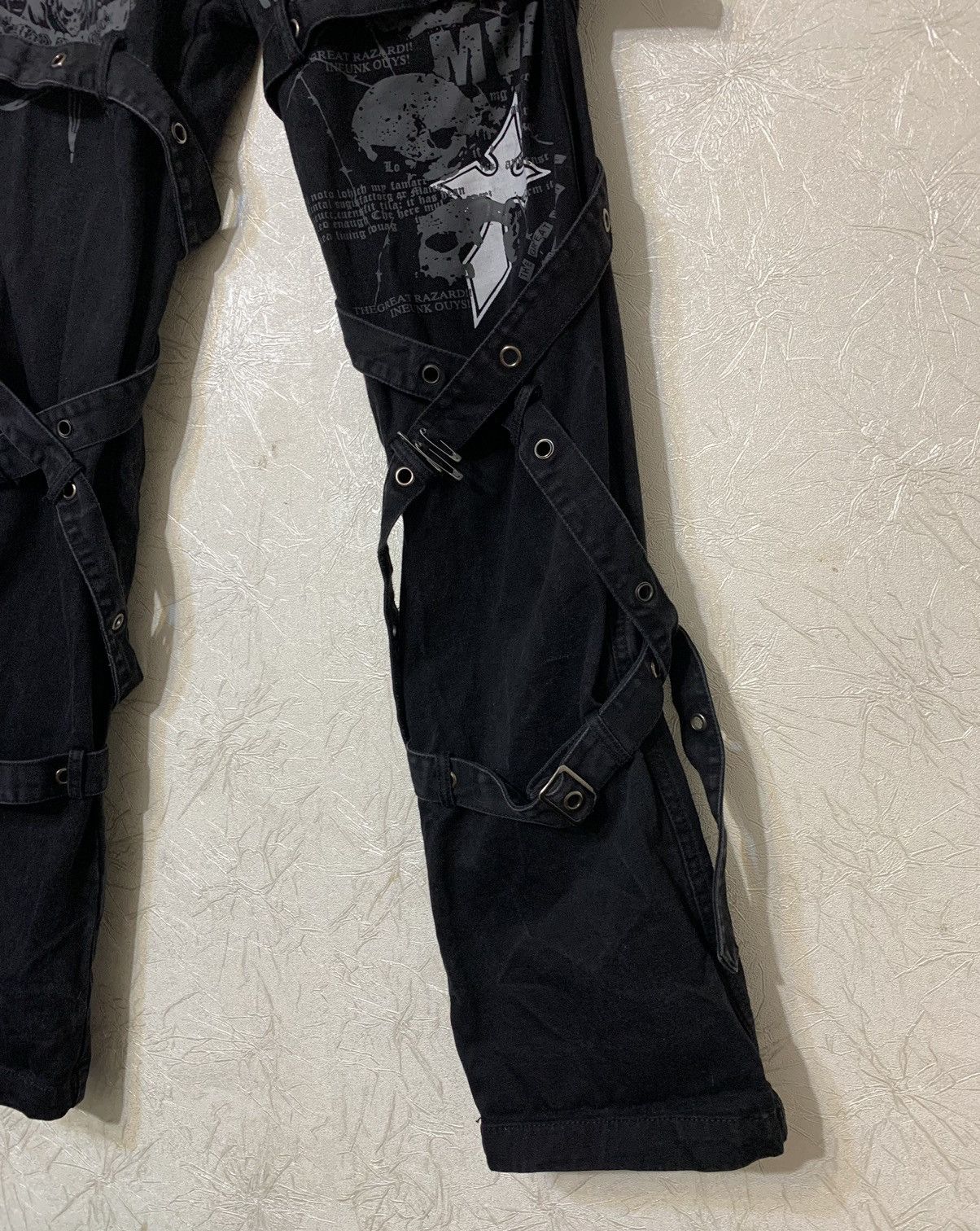 Japanese Brand Queen of Darkness Harness Bondage Punk Goth Black Pants Size US 30 / EU 46 - 2 Thumbnail