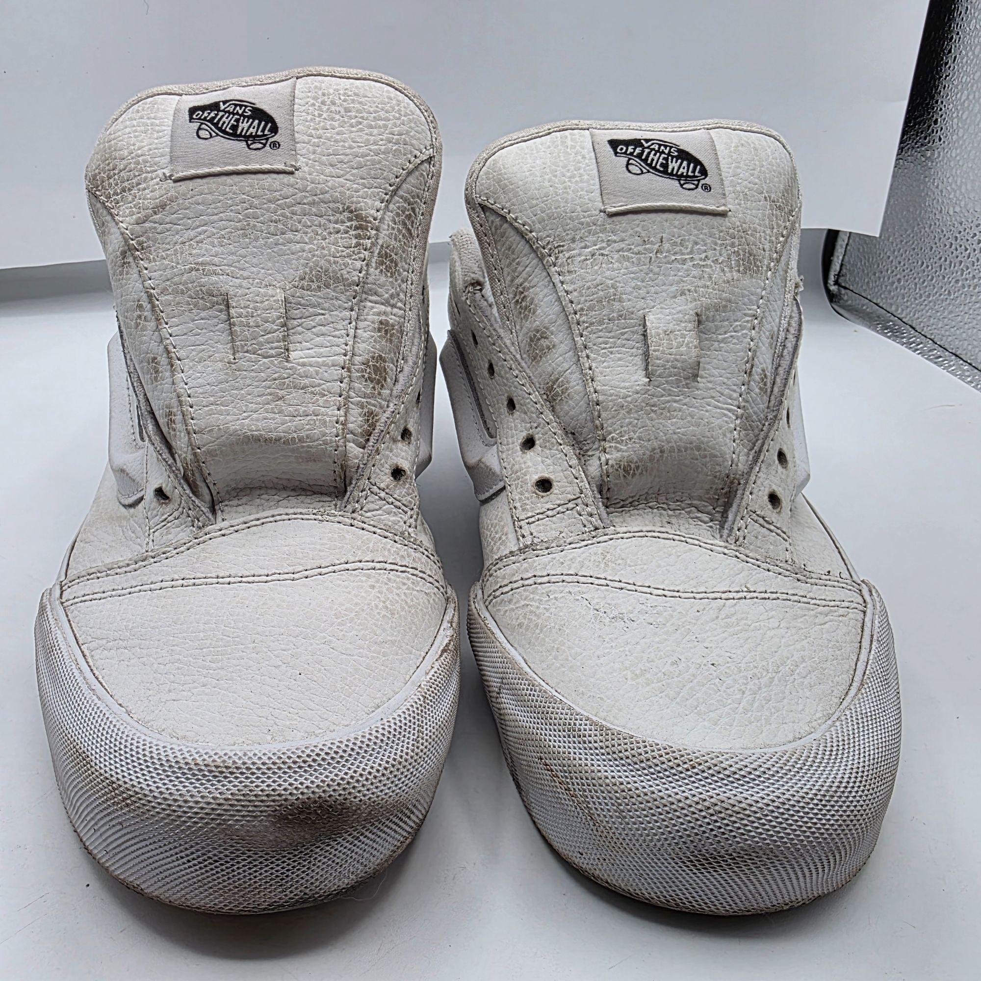 Vans Vans Knu Skool Womens 9.5 Triple White Leather Skate Shoes D Size US 9.5 / IT 39.5 - 2 Thumbnail