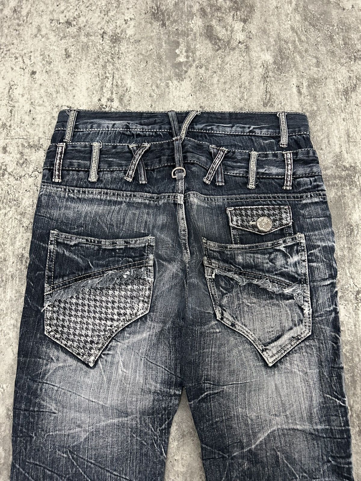 If Six Was Nine Blow By Blue Double Distressed Cropped Jeans Size US 31 - 8 Thumbnail