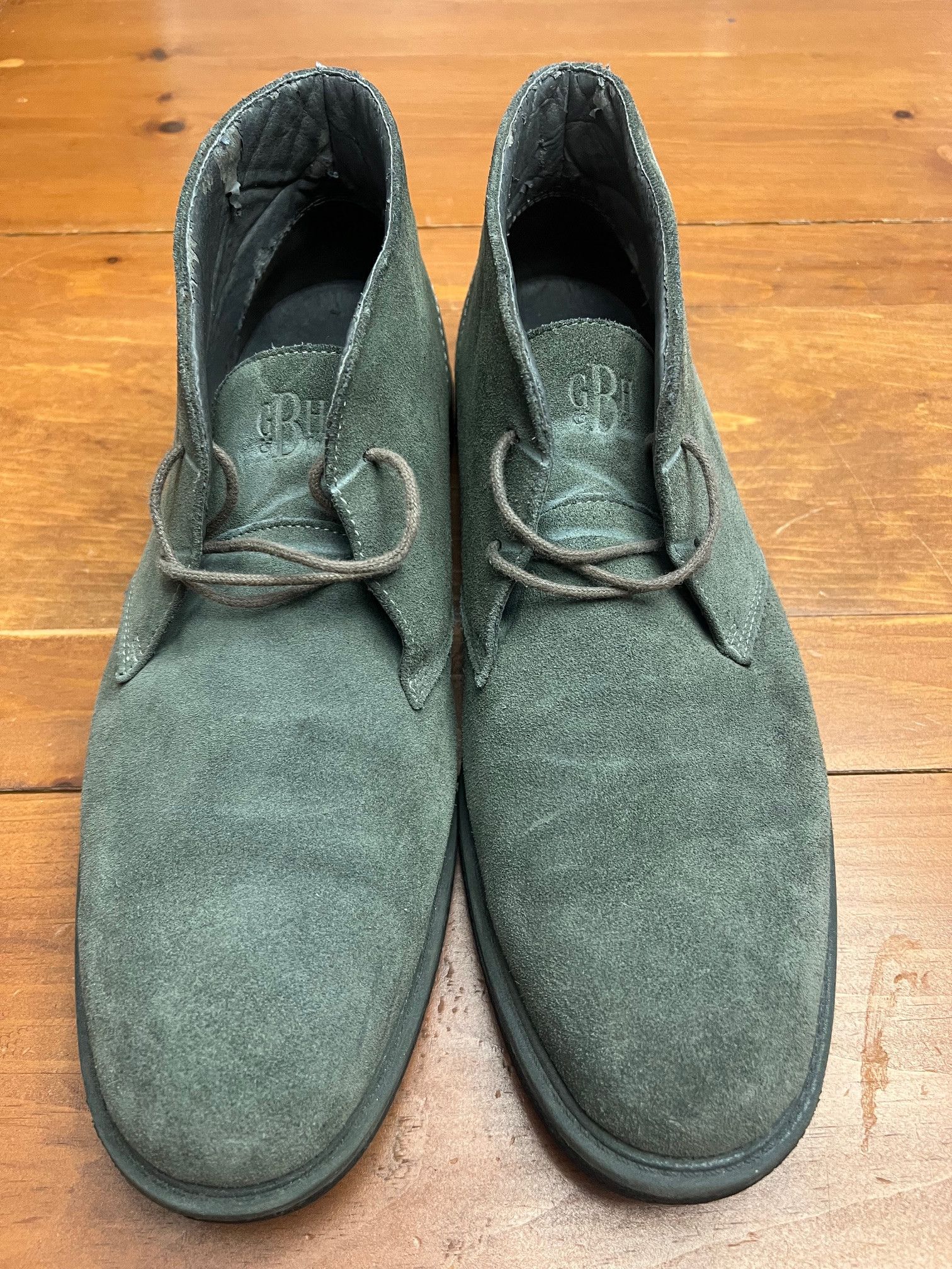 G.H. Bass & Co. Gray Suede Men\'s Chukka Boots G.H. Bass Chukka Boots Men 11.5D Planofog Shoes Gray Suede  main image 4
