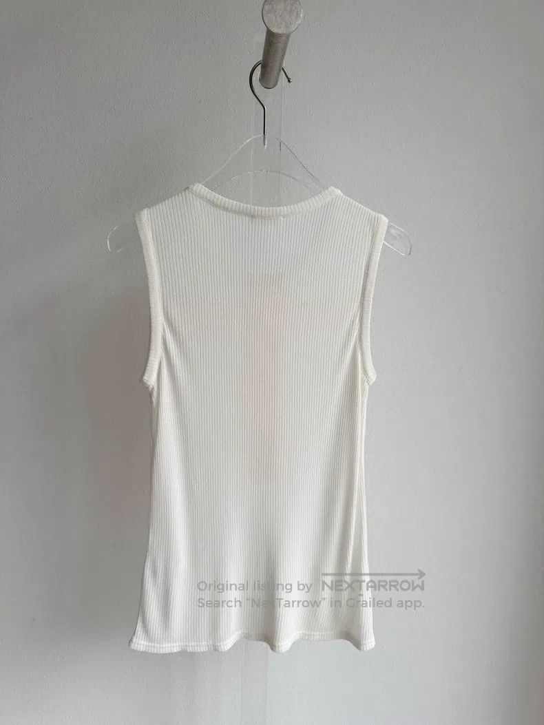 Chanel Chanel 16P white sleeveless knitted vest Size XXS / US 00 / IT 34 - 3 Thumbnail