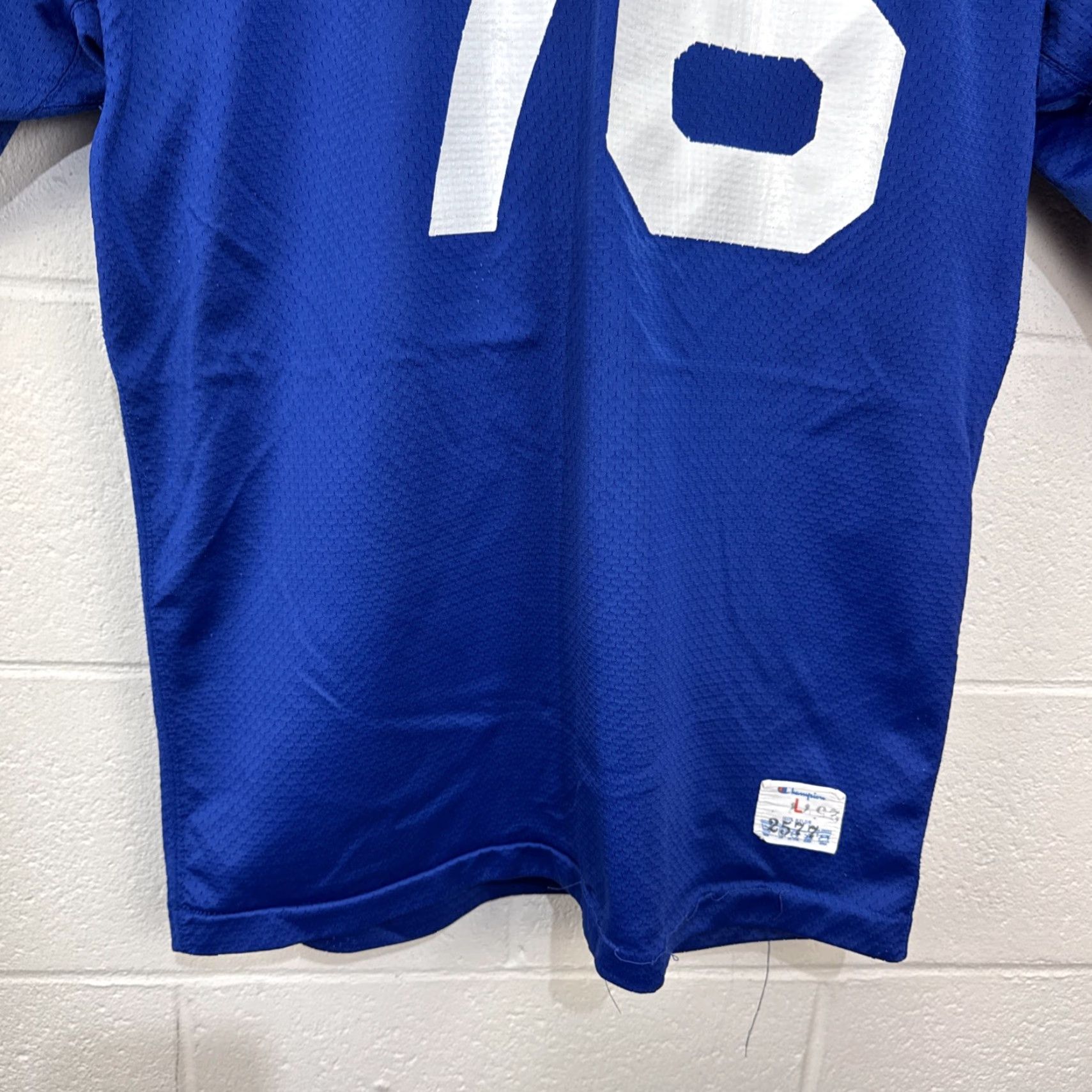 Champion VINTAGE Champion Football Jersey Blue #76 Large Men’s 70s USA Crew Neck Short Sleeve Athletic Jersey Size US L / EU 52-54 / 3 - 6 Thumbnail