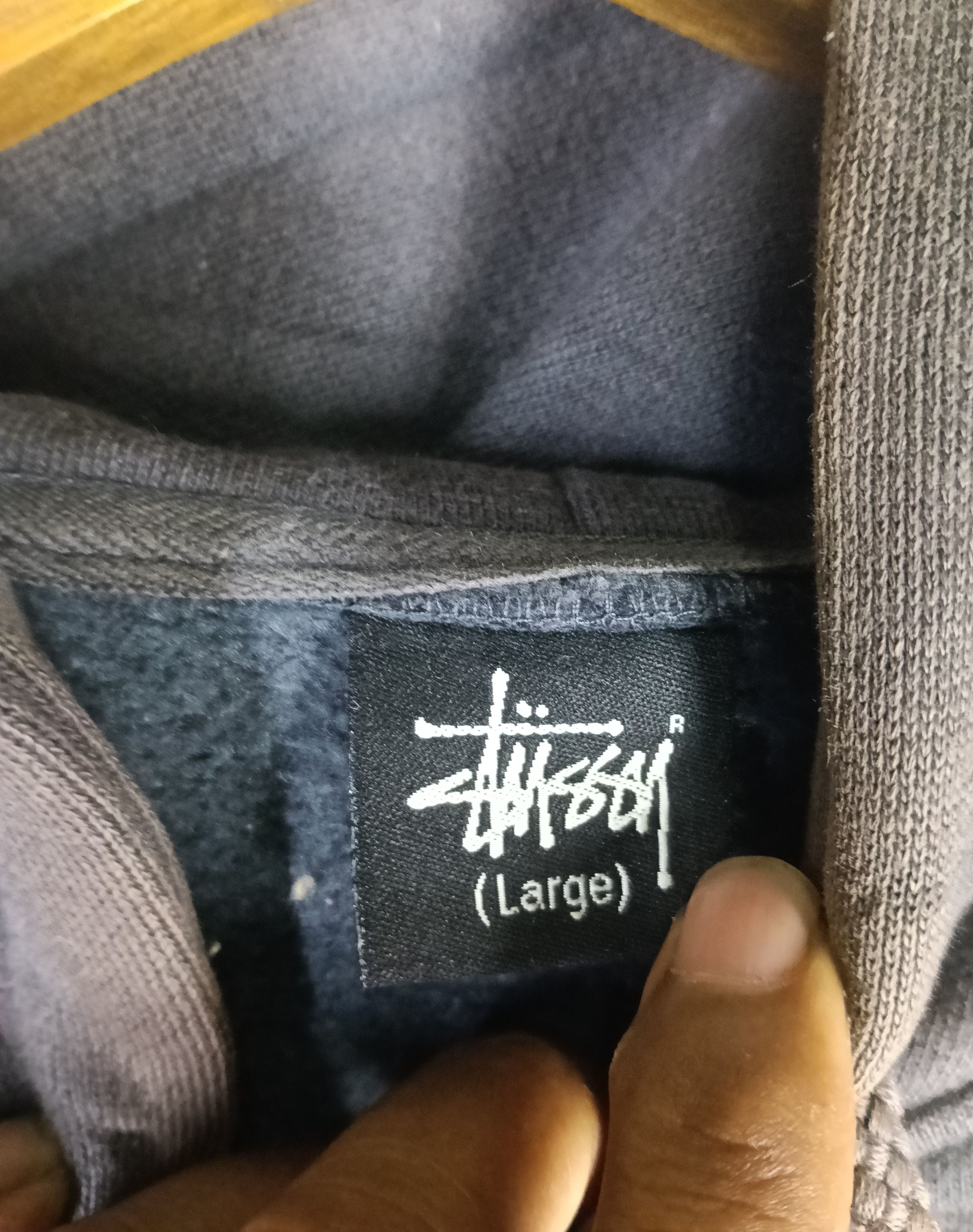 Stussy Rare Vintage 90s Stussy Tribal International Skulls Hoodie Size US L / EU 52-54 / 3 - 5 Thumbnail