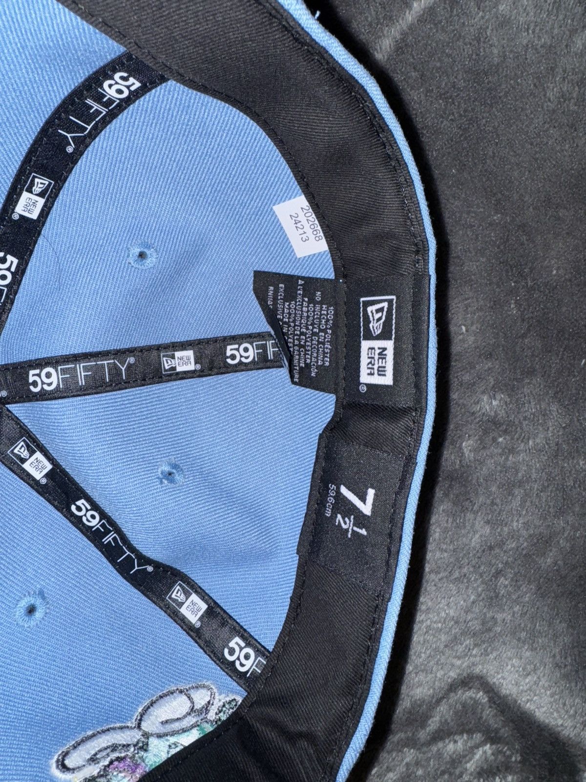 New Era × Sad Boys $b x New Era “MUSICA <3” Fitted Cap (7 1/2) Size ONE SIZE - 6 Thumbnail