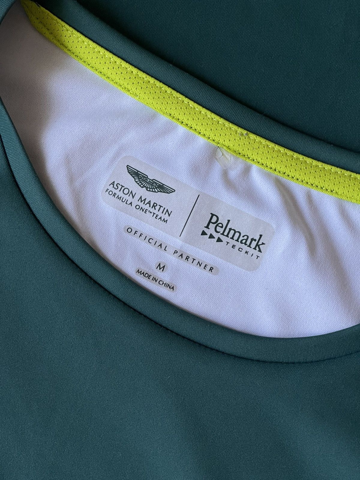 Formula 1 Aston Martin Pelmark formula 1 team green jersey Size US M / EU 48-50 / 2 - 8 Thumbnail