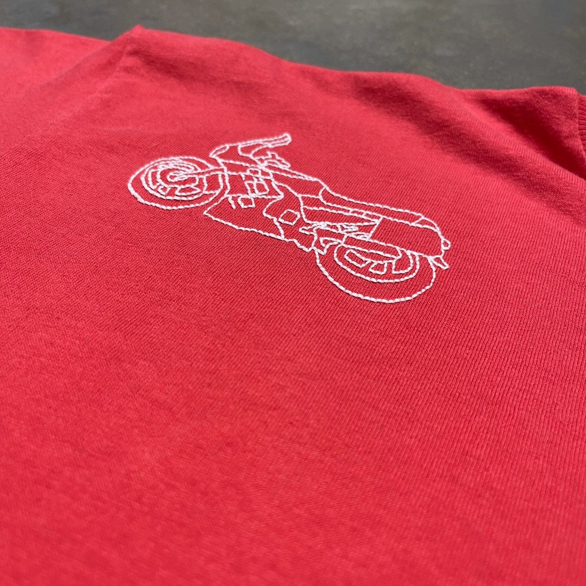 Vintage Vintage 90s Motorcycle Embroidered T-Shirt Single Stitch USA Size US XXL / EU 58 / 5 - 3 Thumbnail