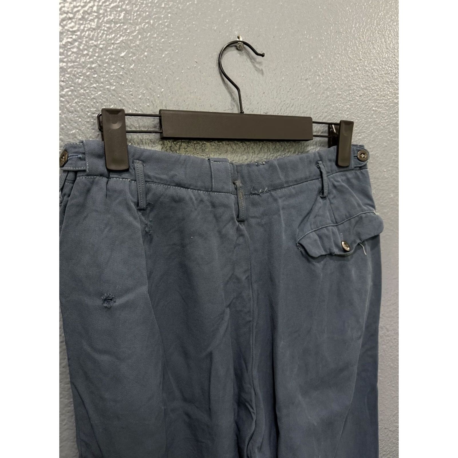 Vintage VINTAGE Men’s Blue Gabardine Chino Pants Size 30 USA Made Chino Pants Mens 30 Blue USA 40’s Size US 30 / EU 46 - 6 Thumbnail