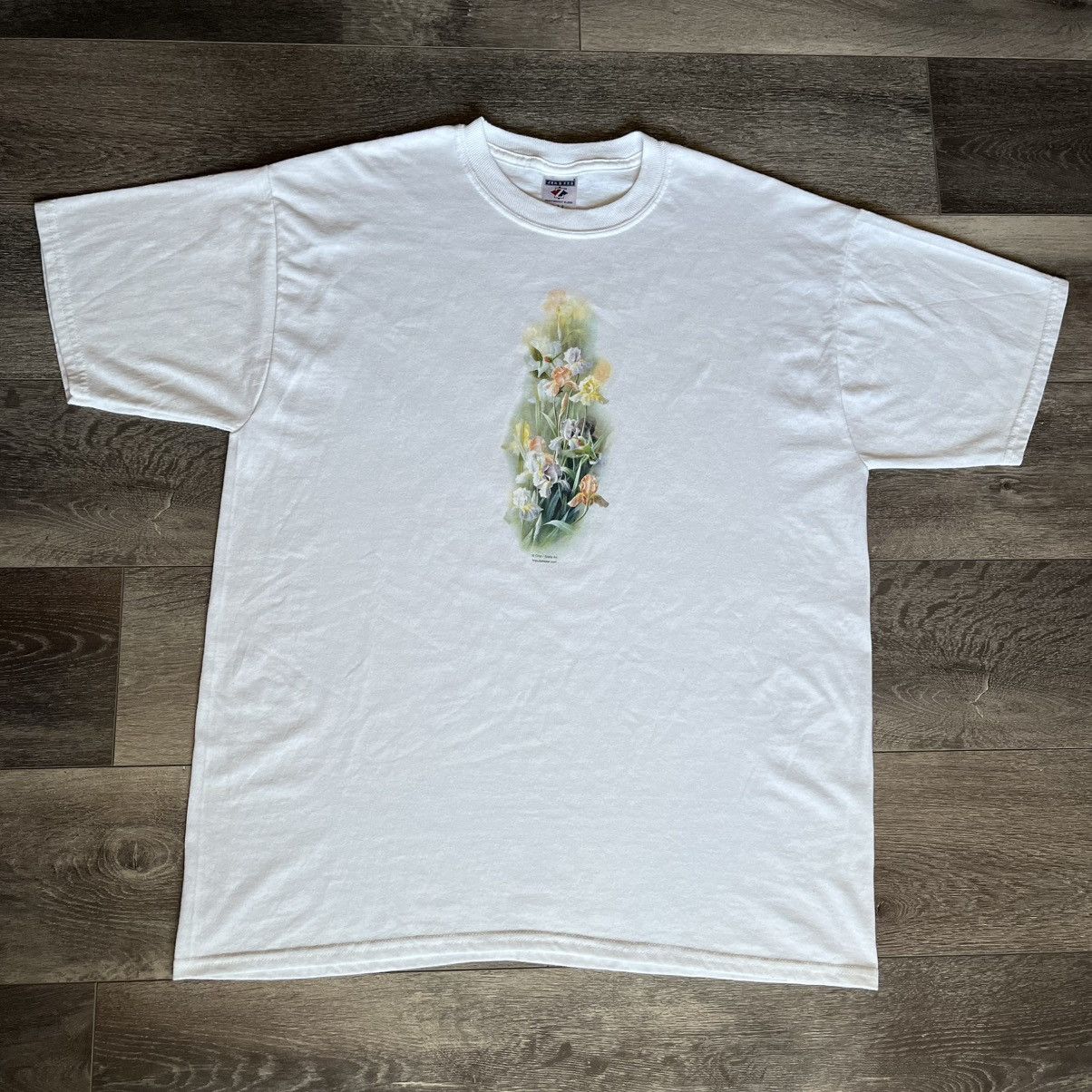 Vintage Vintage 2000s T.C. Chui Hummingbirds and Lilies Flowers Tee Size US L / EU 52-54 / 3 - 2 Thumbnail