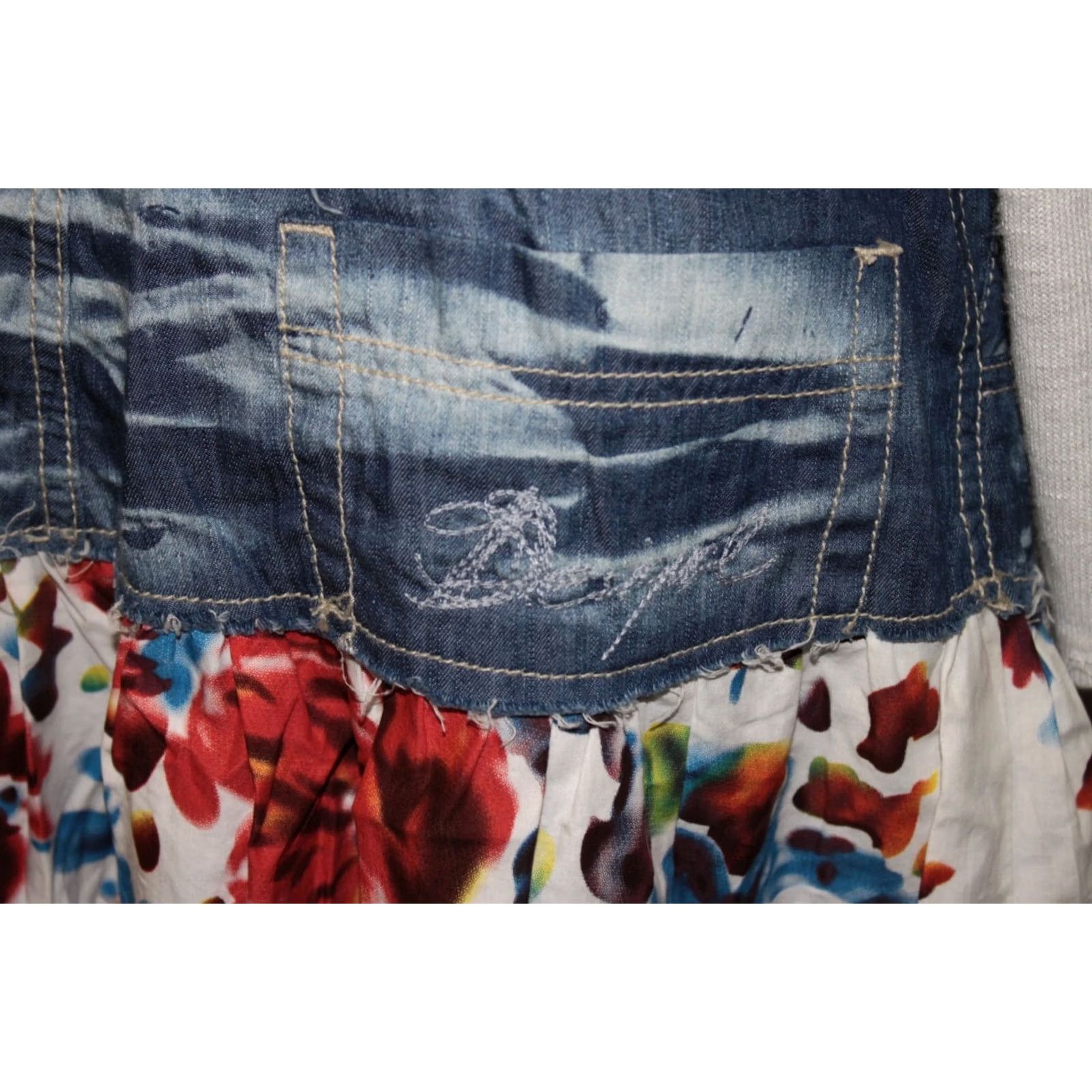 Desigual Desigual Skirt Womens Size 40 Midi Multicoloured S/M Size 28" / US 6 / IT 42 - 6 Thumbnail