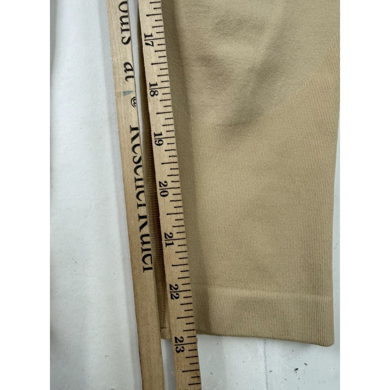Adidas Adidas Leggings Womens Small Beige Formotion Compression Seamless Ribbed Yoga Size 28" / US 6 / IT 42 - 7 Thumbnail